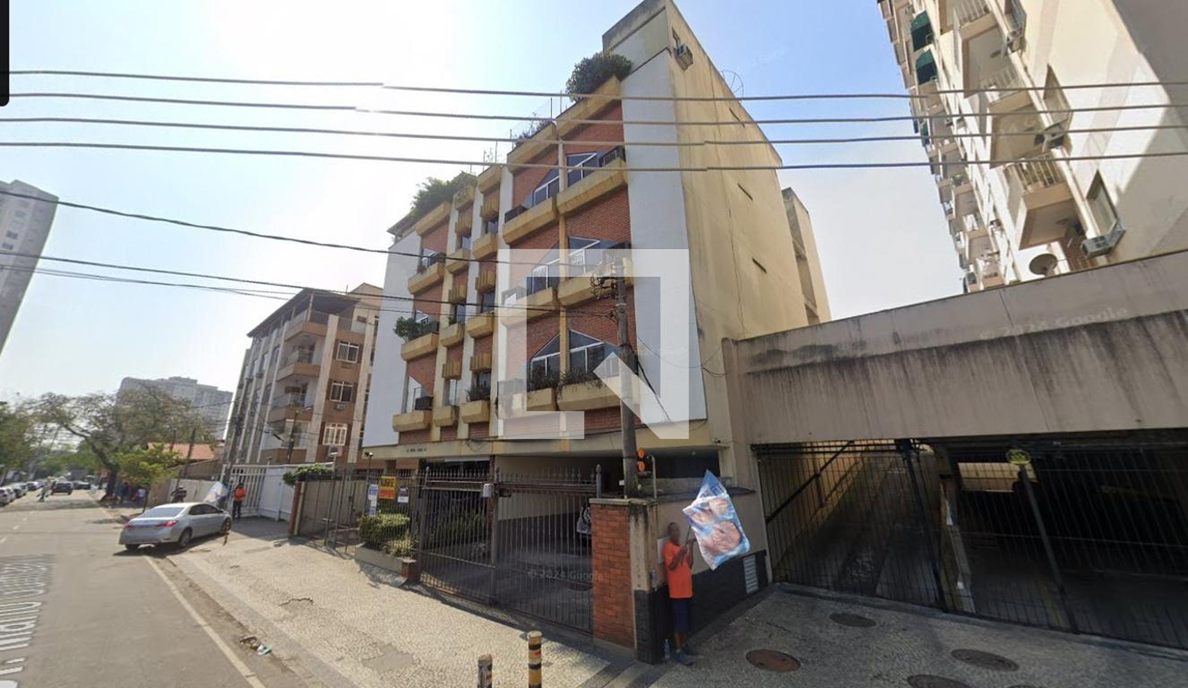 Fachada Condomínio em Avenida Doutor Mario Guimarães, 720