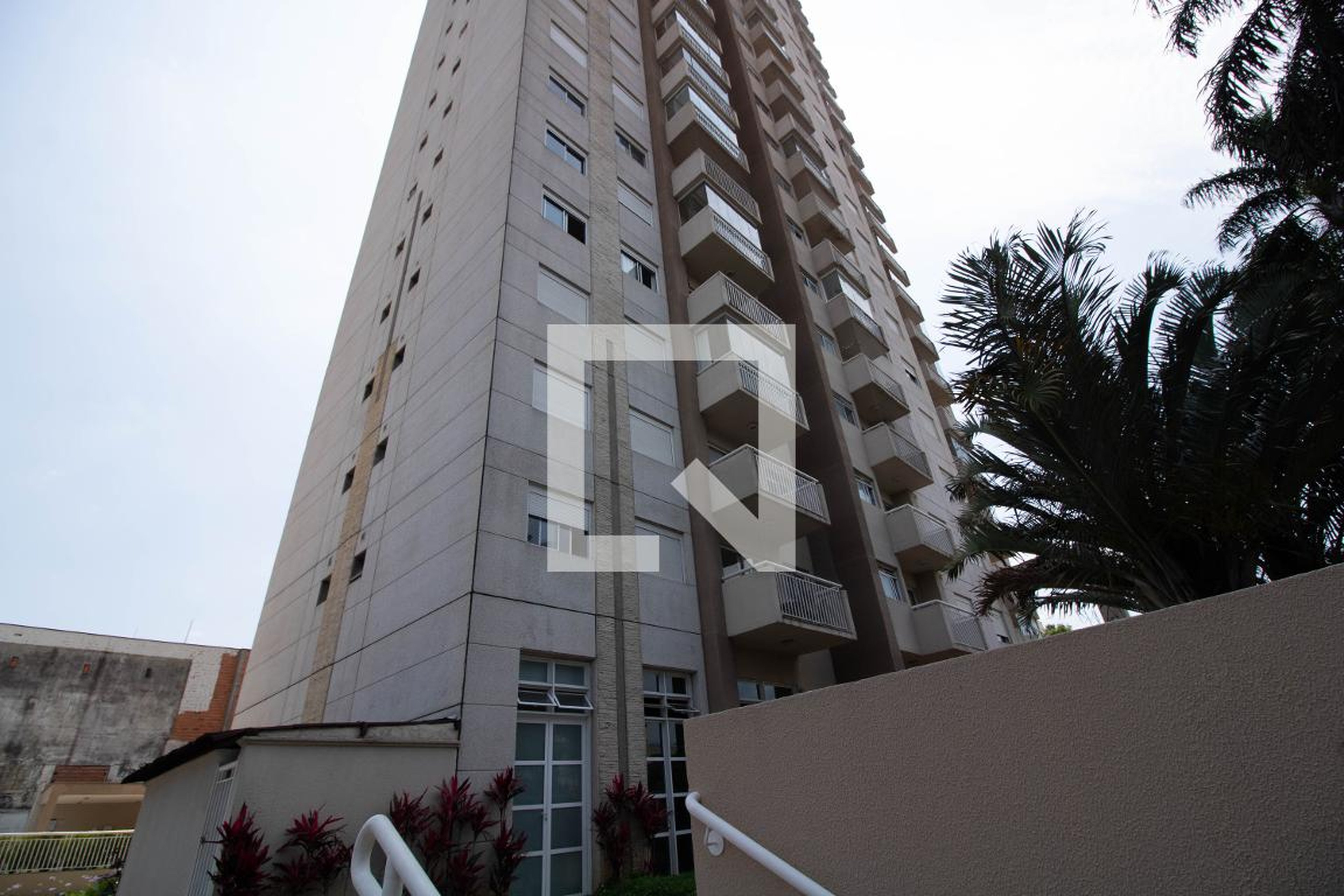 Fachada Condomínio Mundo Apto