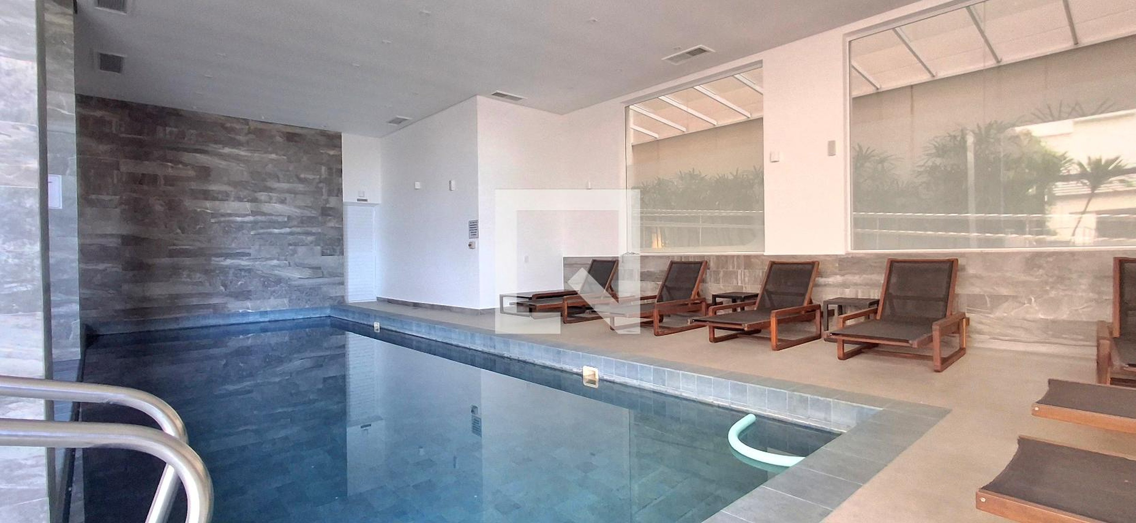 Piscina Coberta - San Blas Residence