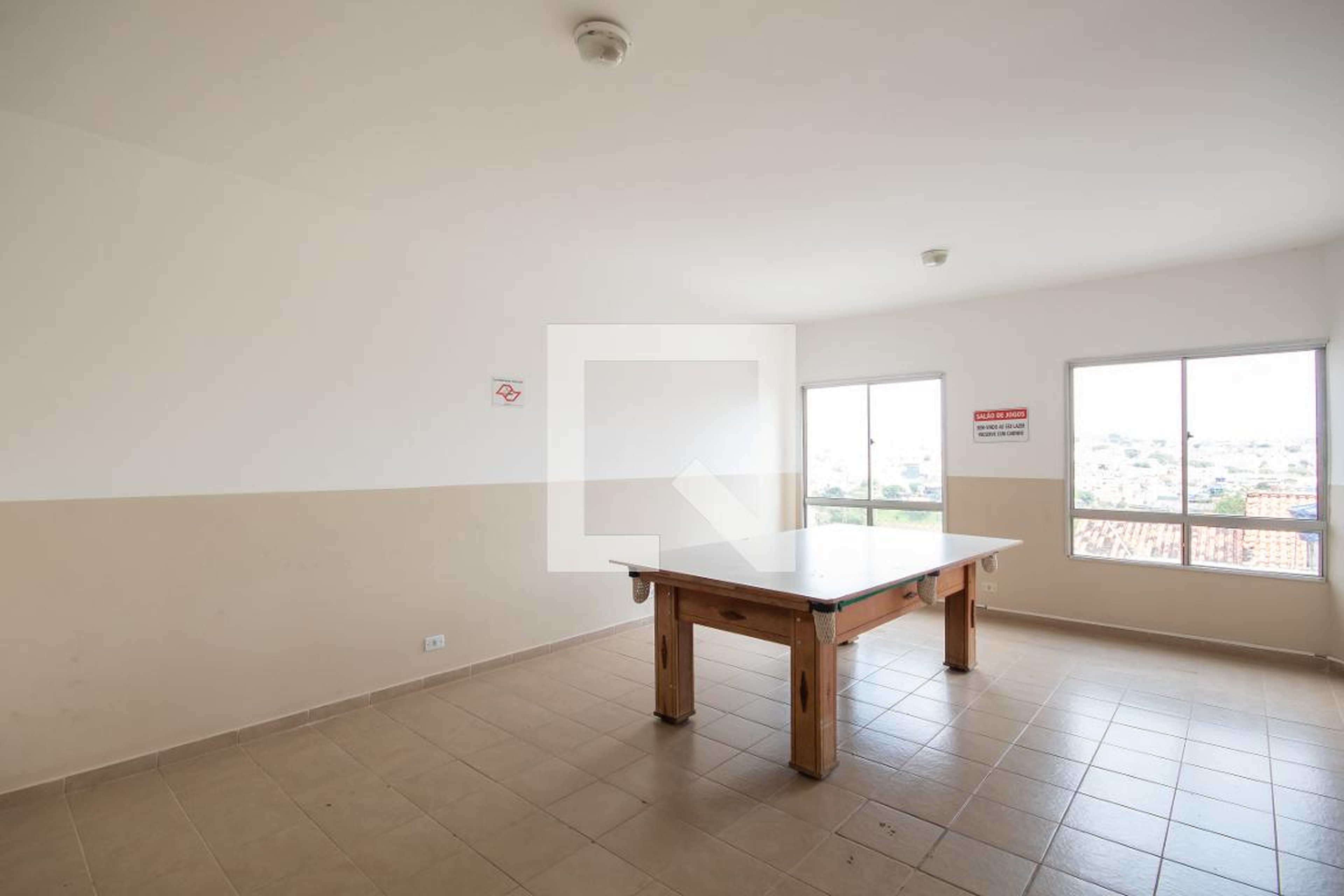 Sala de Jogos - CAMBURY