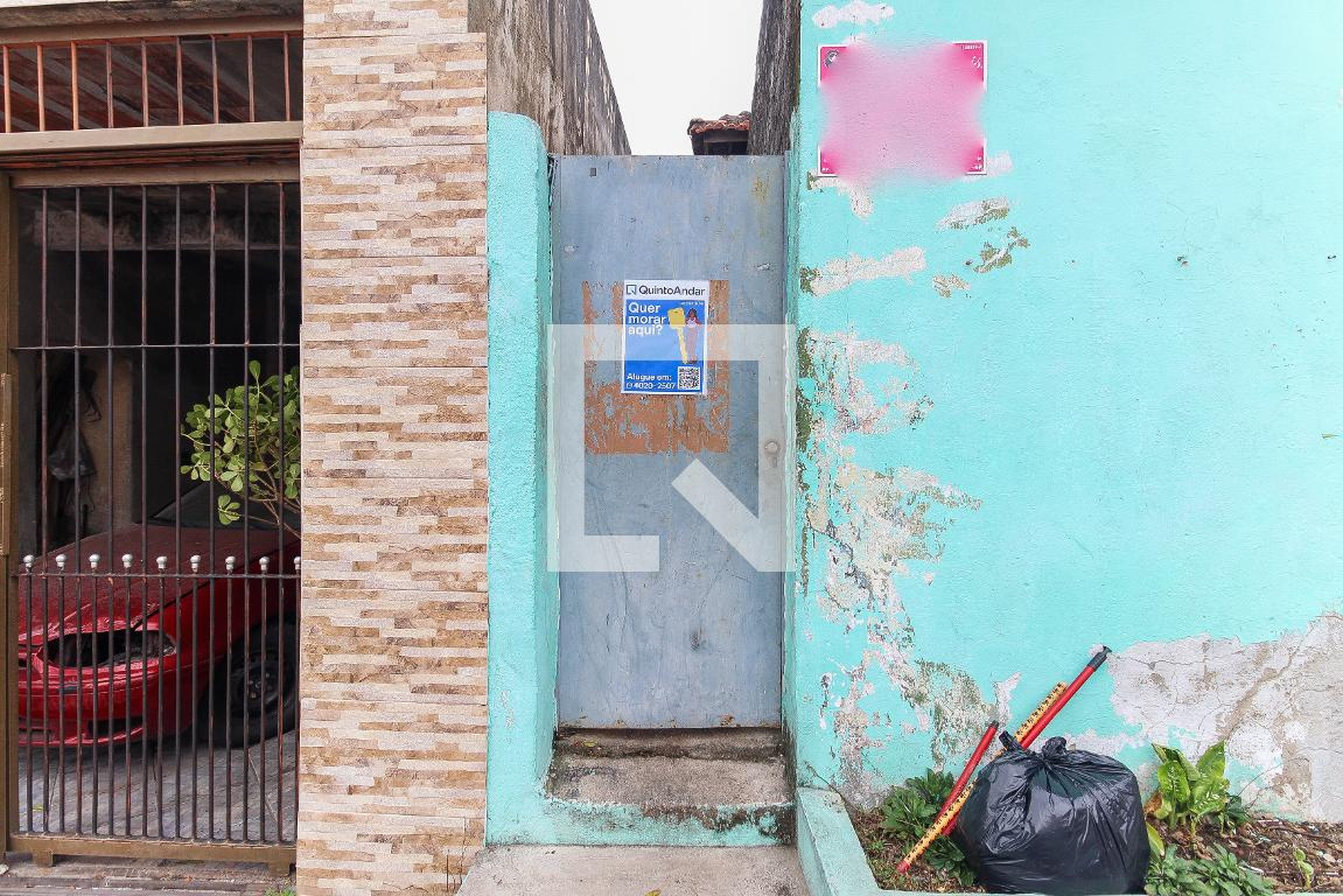 Fachada Condomínio em Rua Clarice Bueno de Miranda, 220