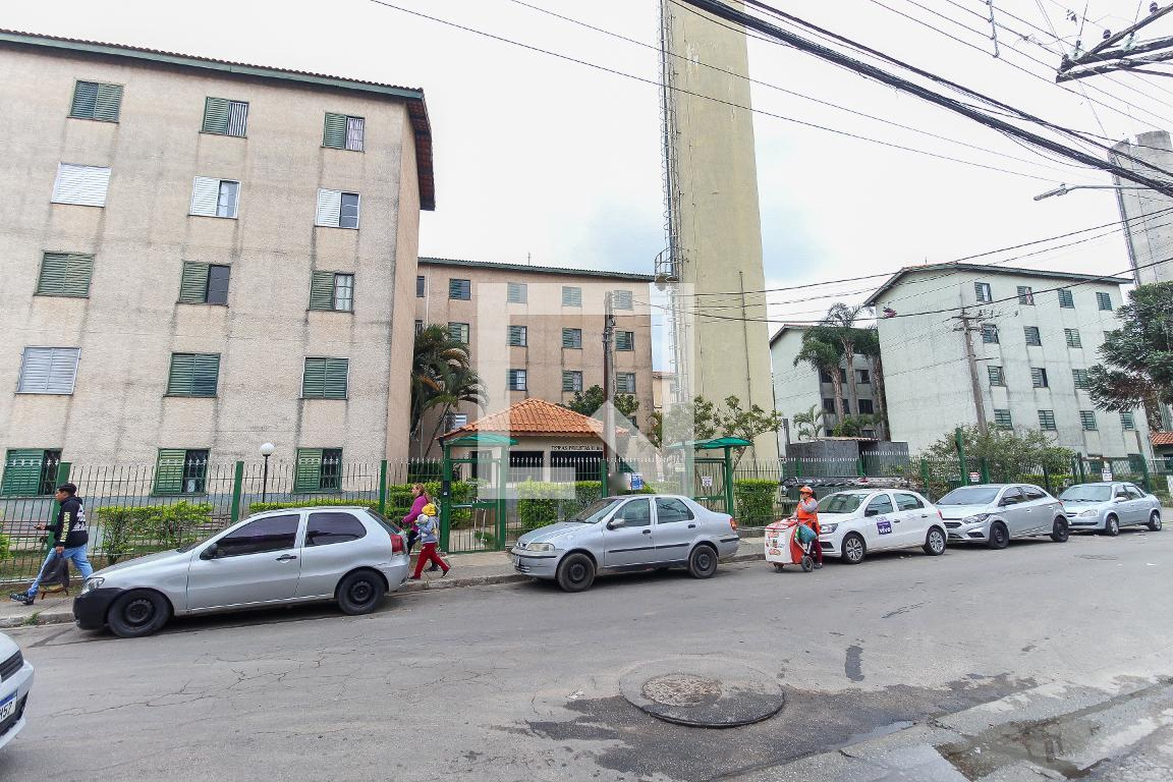 Fachada do Prédio Condomínio em Rua Catule, 165