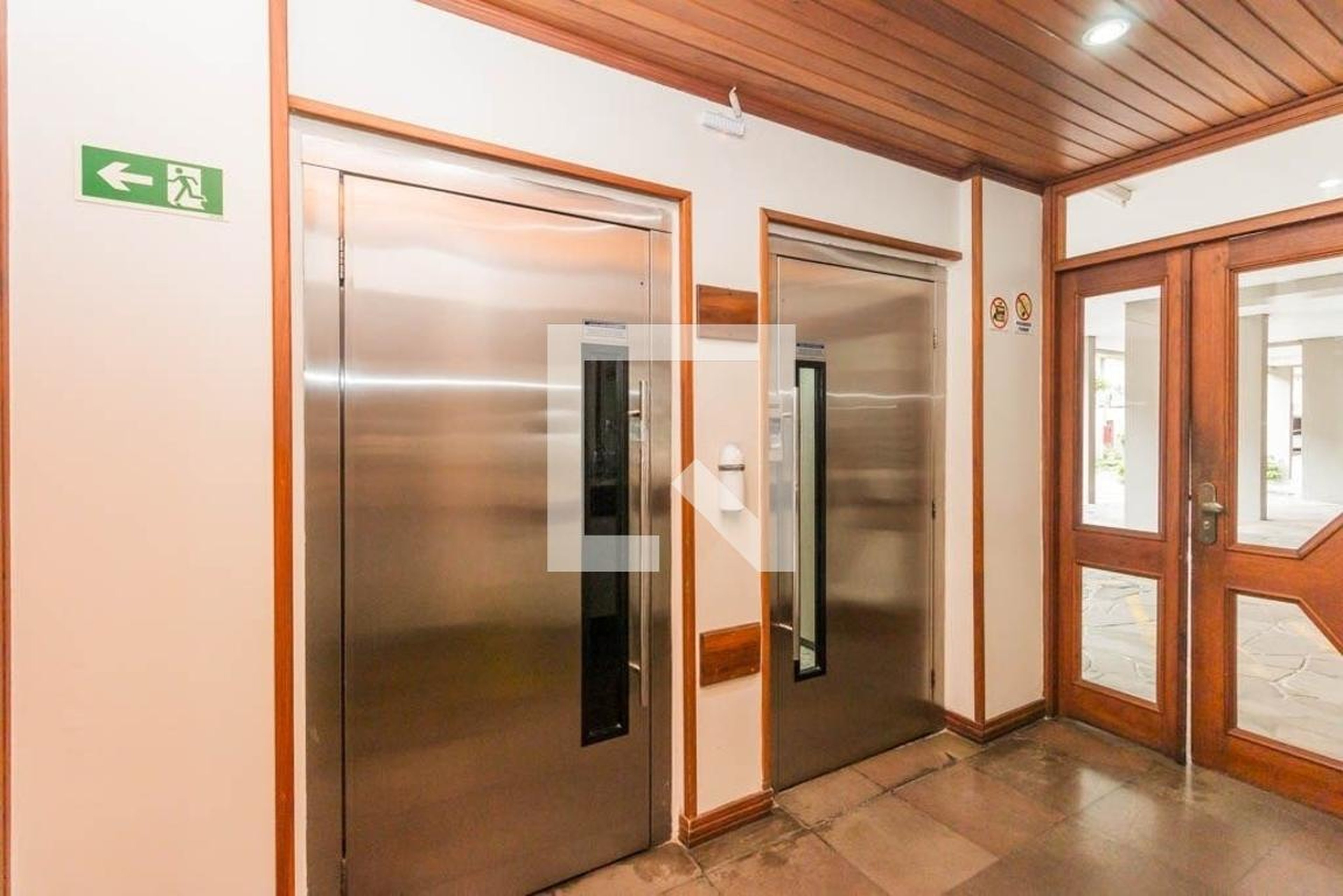 Elevador - Edifício Serrano II