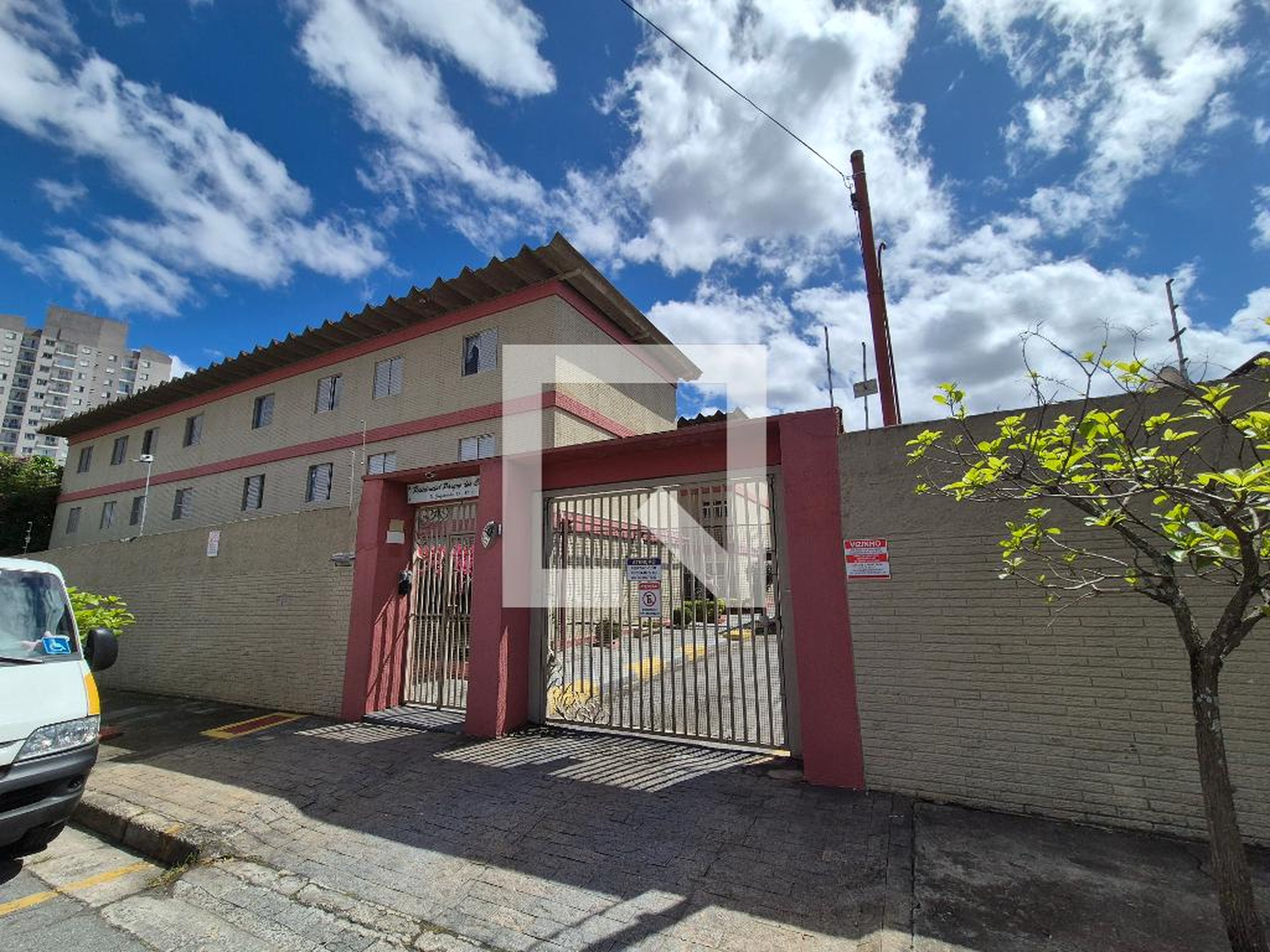 Fachada Condomínio em Rua Gonzaguinha, 71