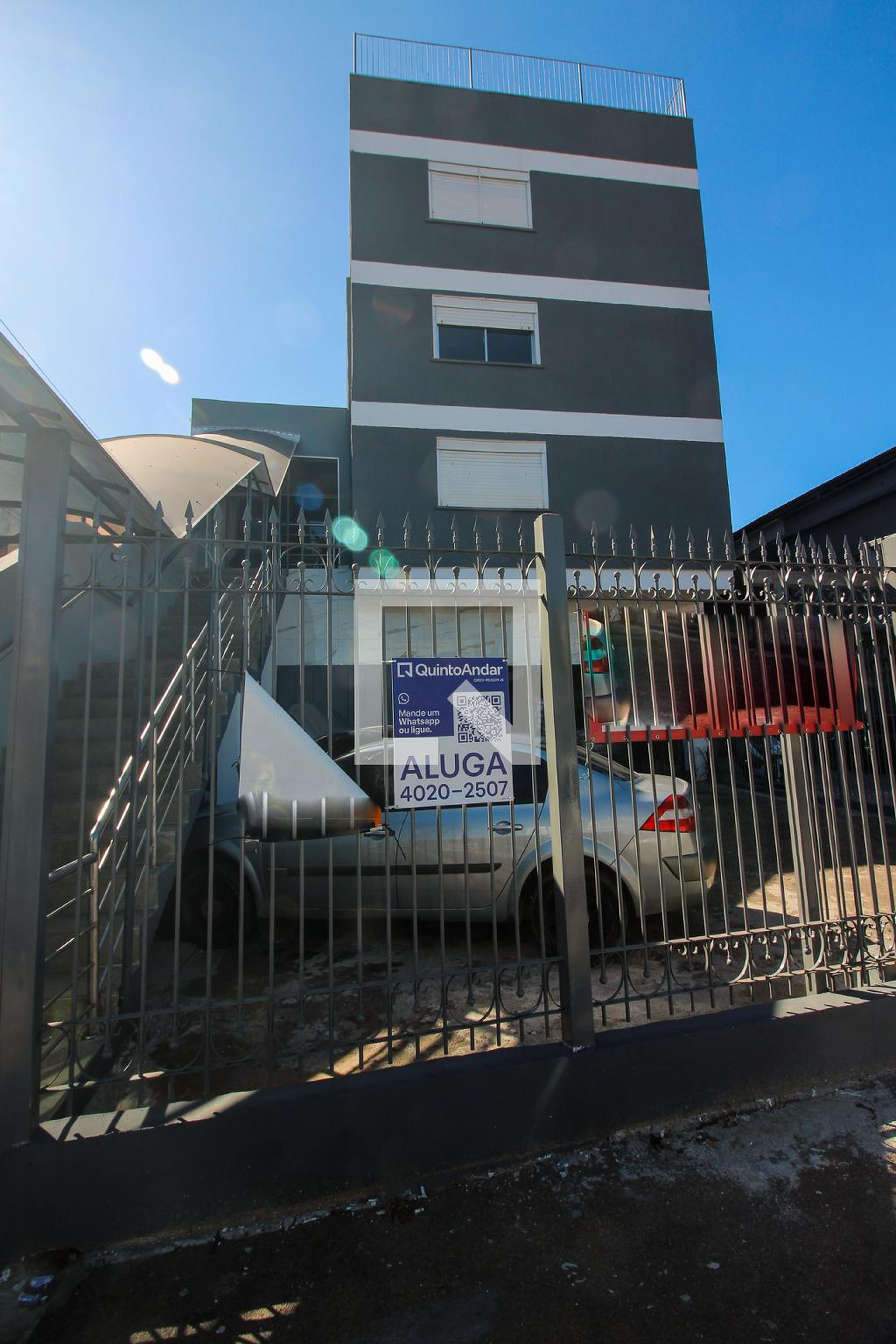 Fachada do Prédio Condomínio em Avenida Doutor Carlos Barbosa, 880
