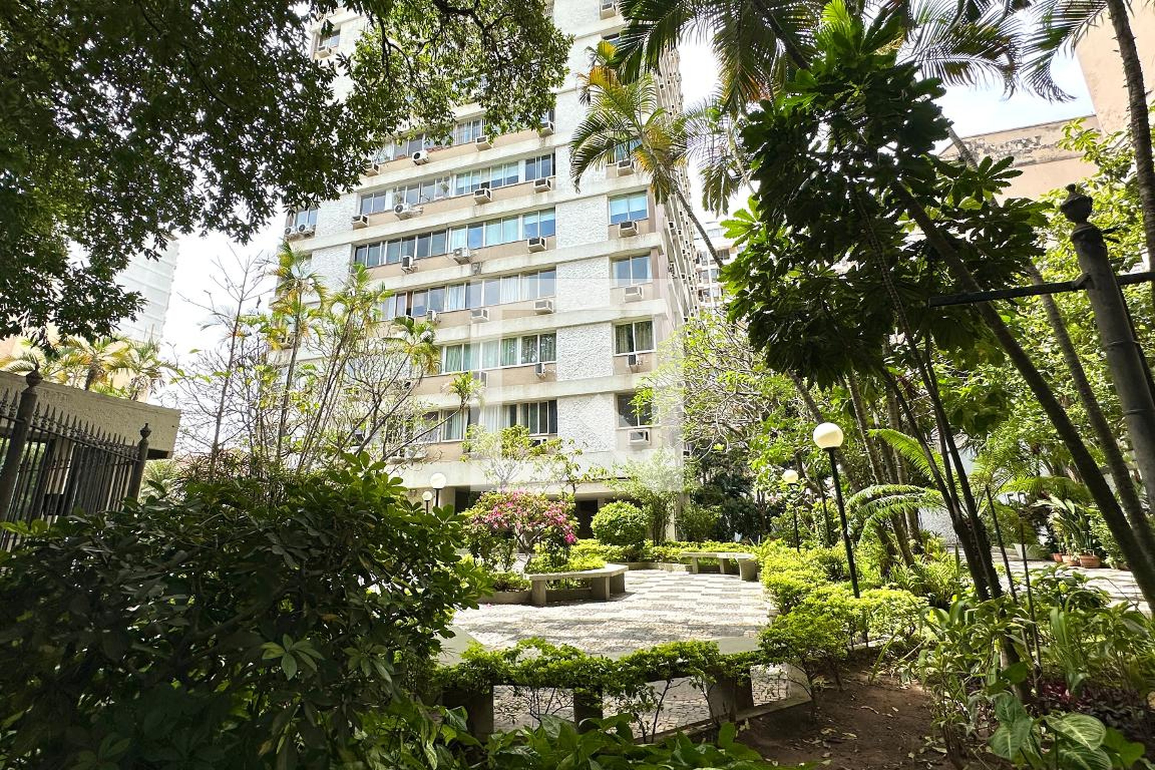 Fachada Edifício Velasquez