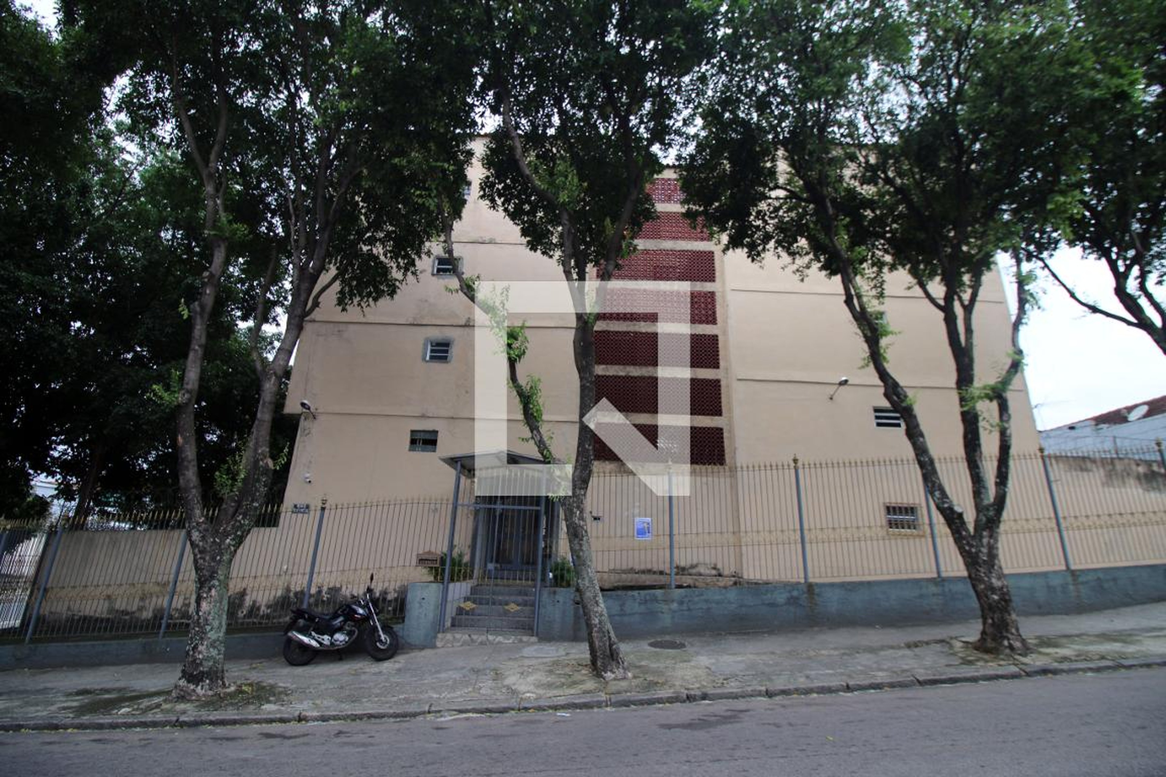 Fachada do Prédio Condomínio em Rua César Múzio, 185