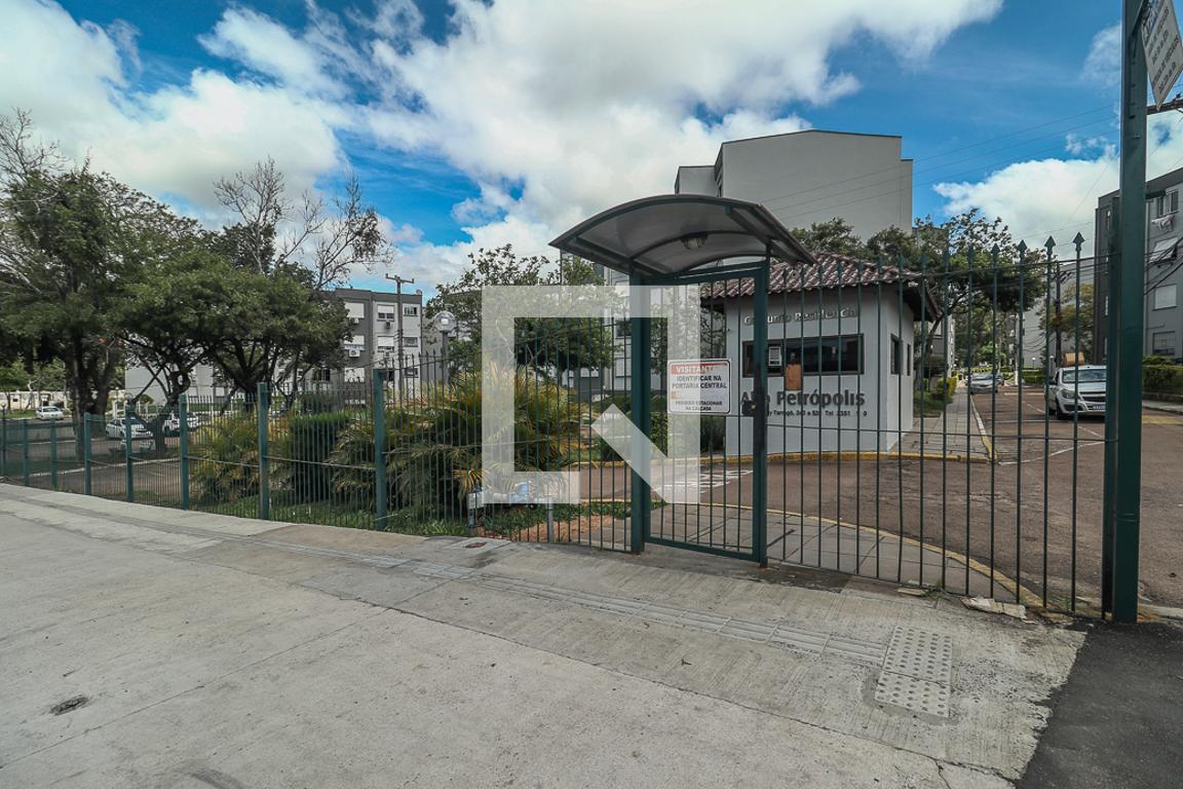 Fachada Condomínio Conjunto Residencial Alto Petrópolis