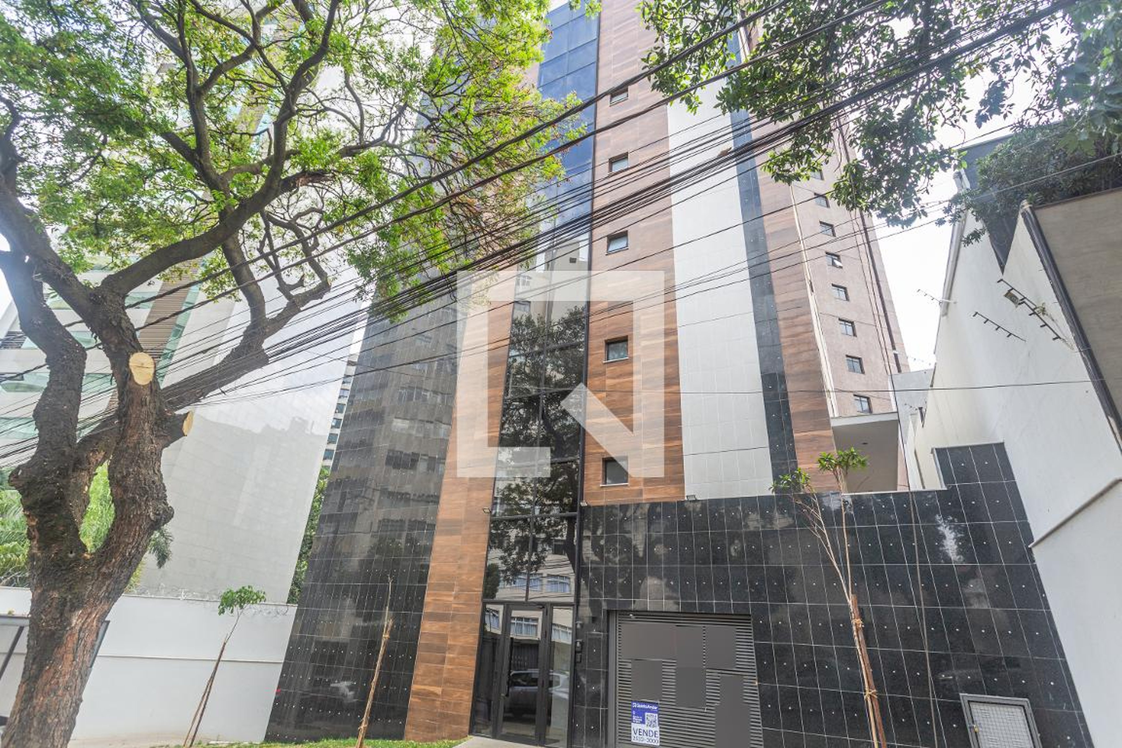Fachada Edifício Cláudio Manoel