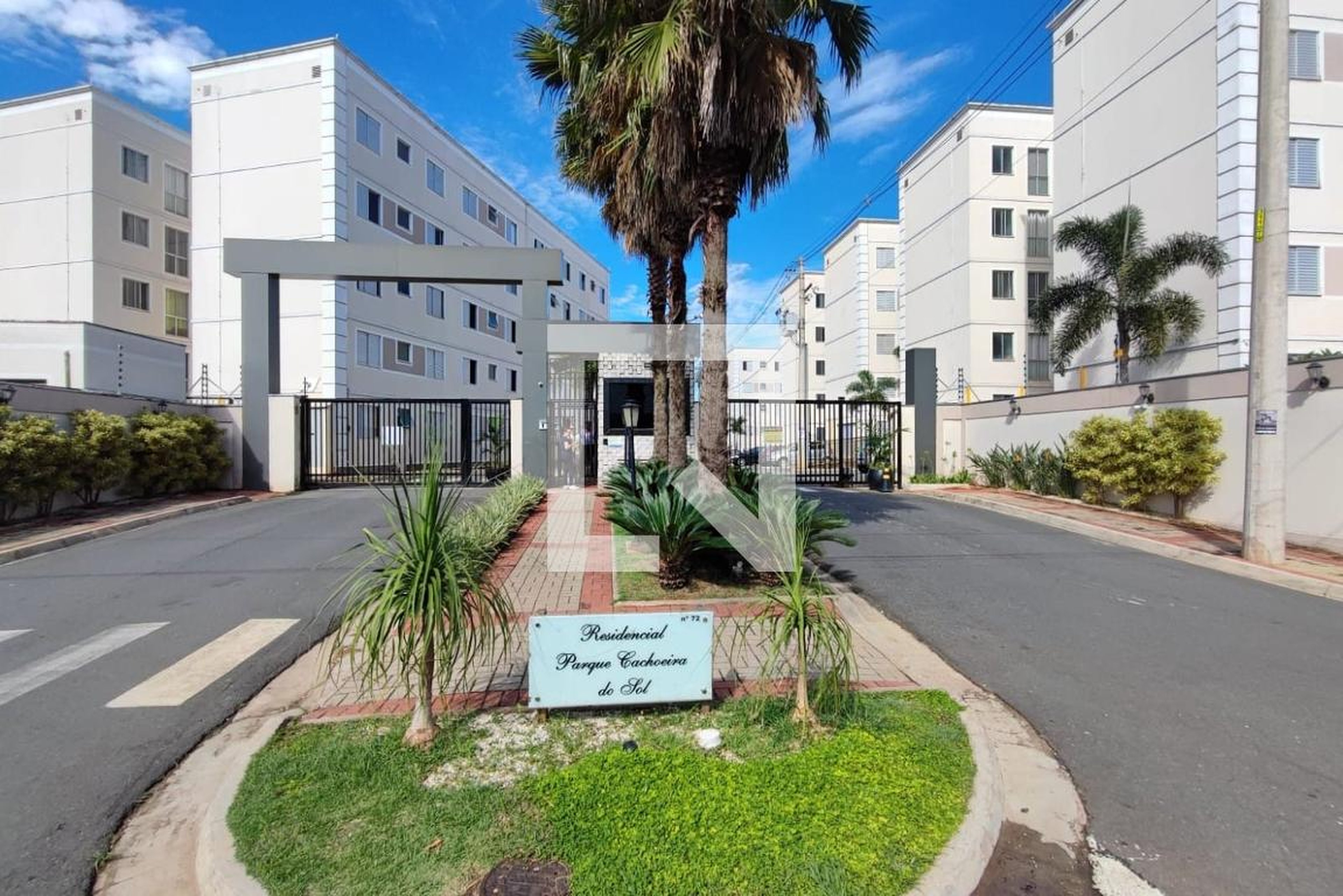Fachada do Condomínio Residencial Parque Cachoeira do Sol
