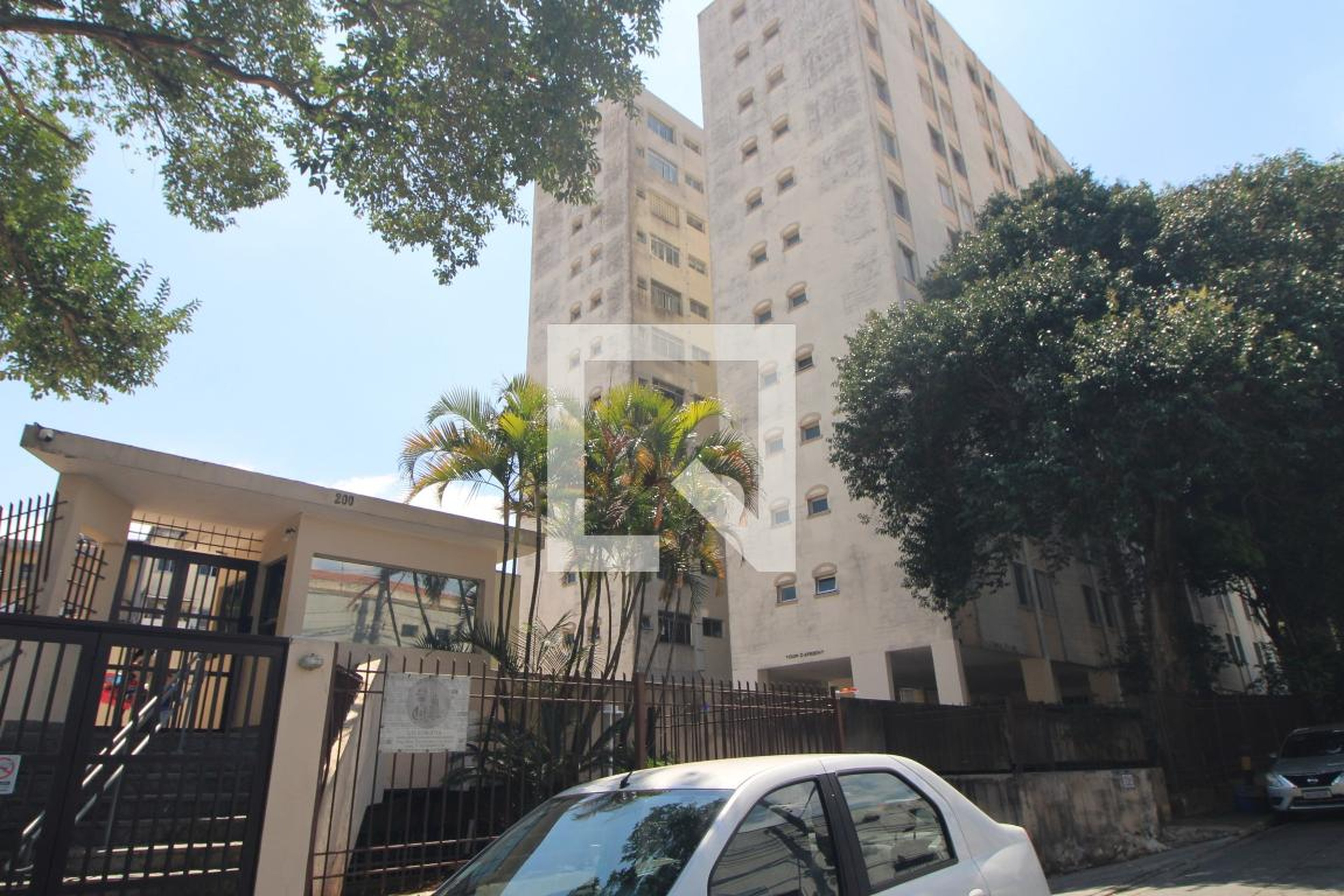 Fachada Condomínio Tour d argent