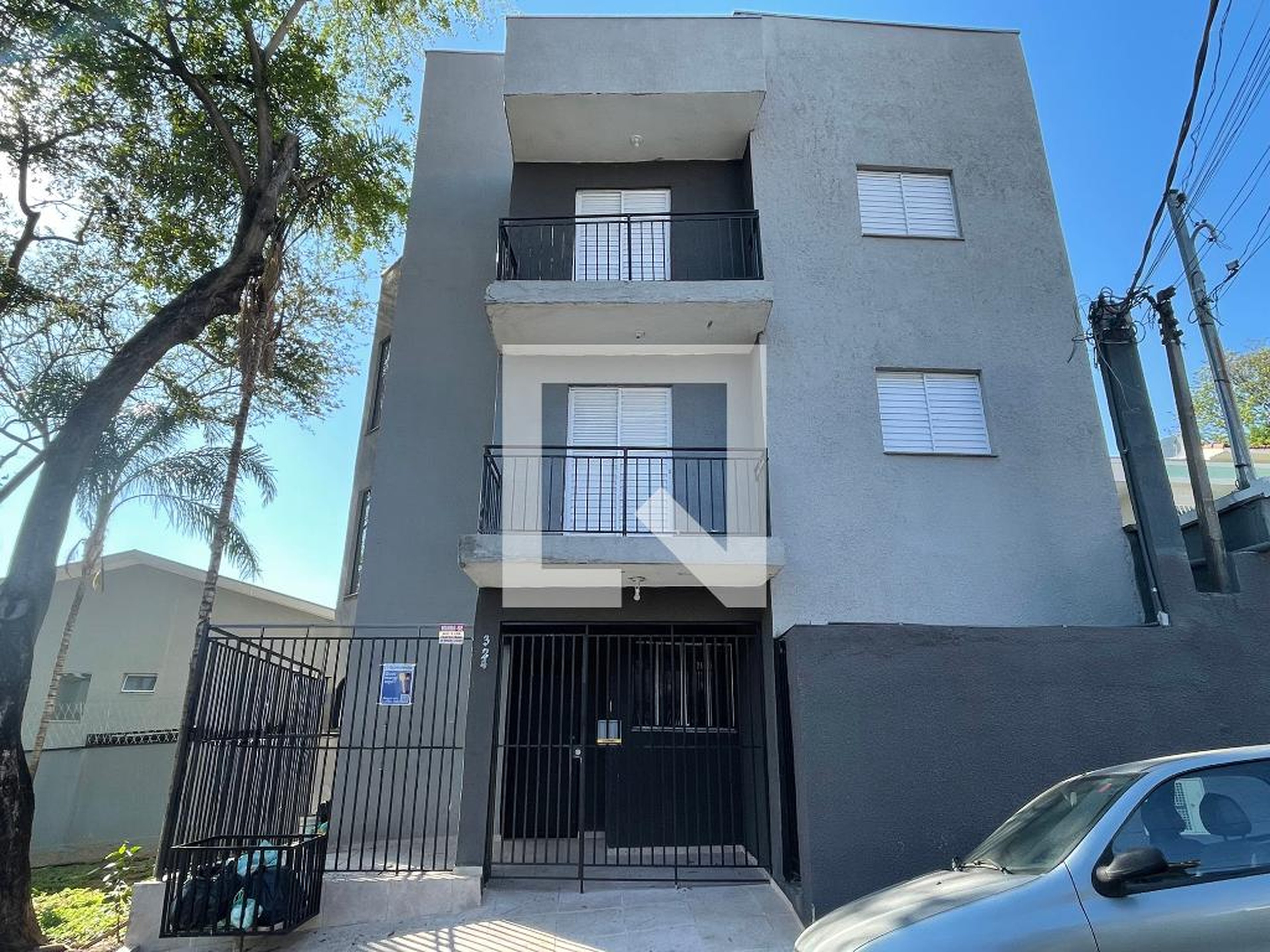 Fachada Condomínio em Rua Domingos de Carlo, 324