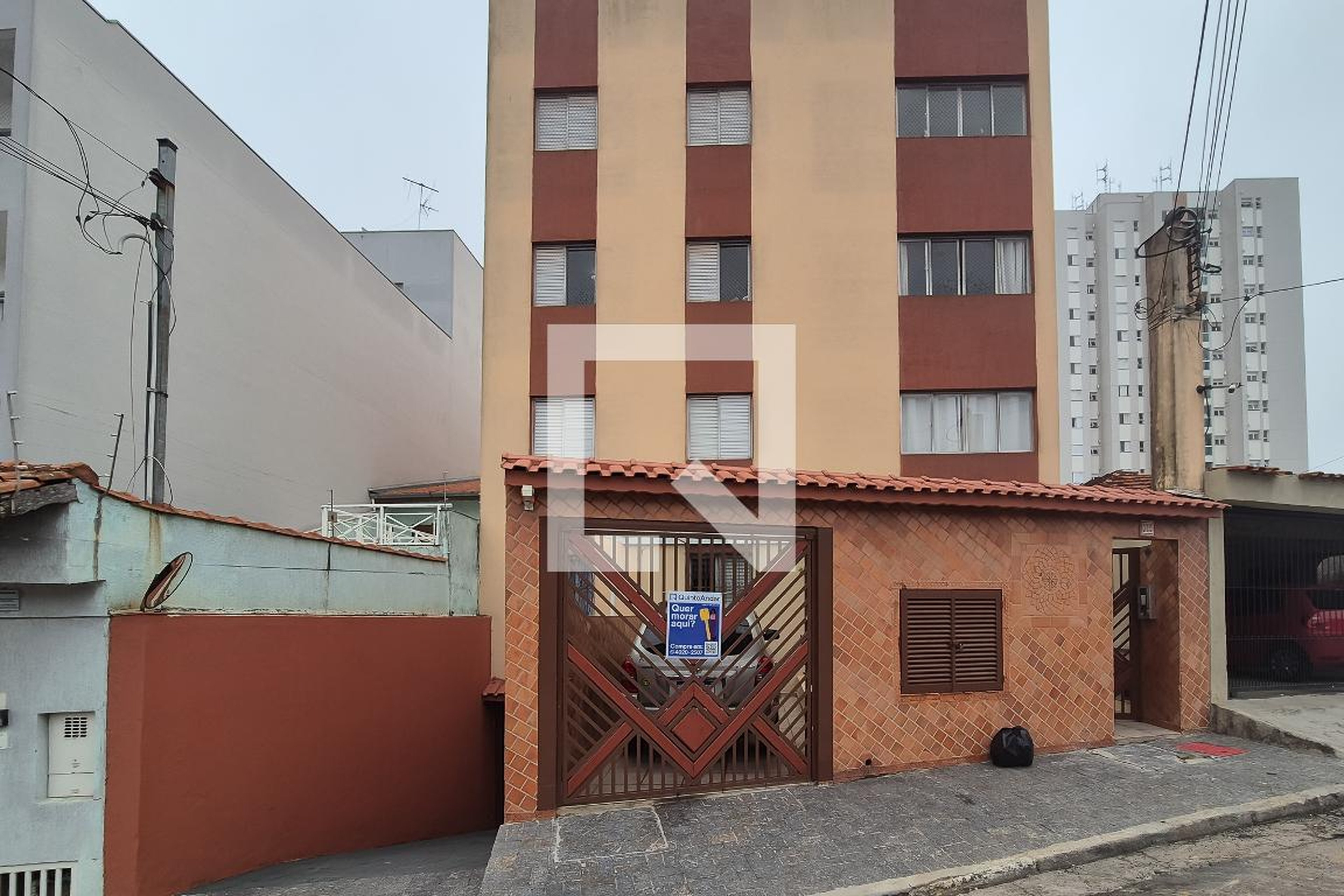 Fachada Condomínio Conjunto Habitacional Vila Euro