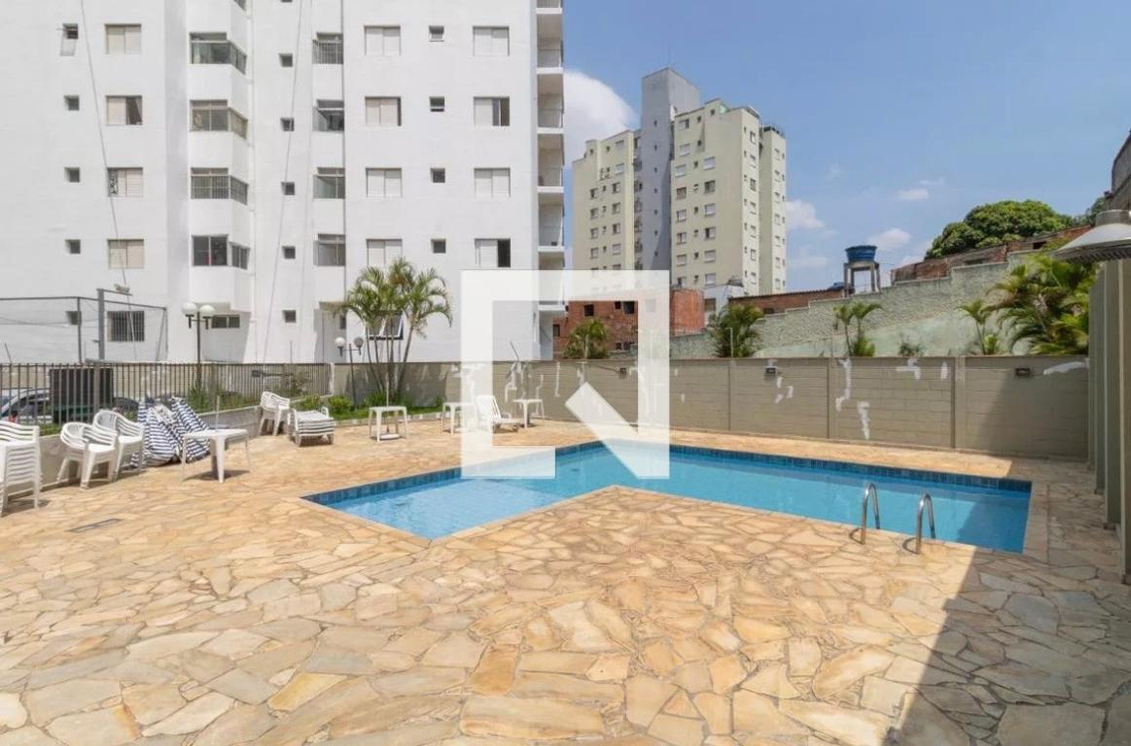 Piscina - Portal Anhangüera