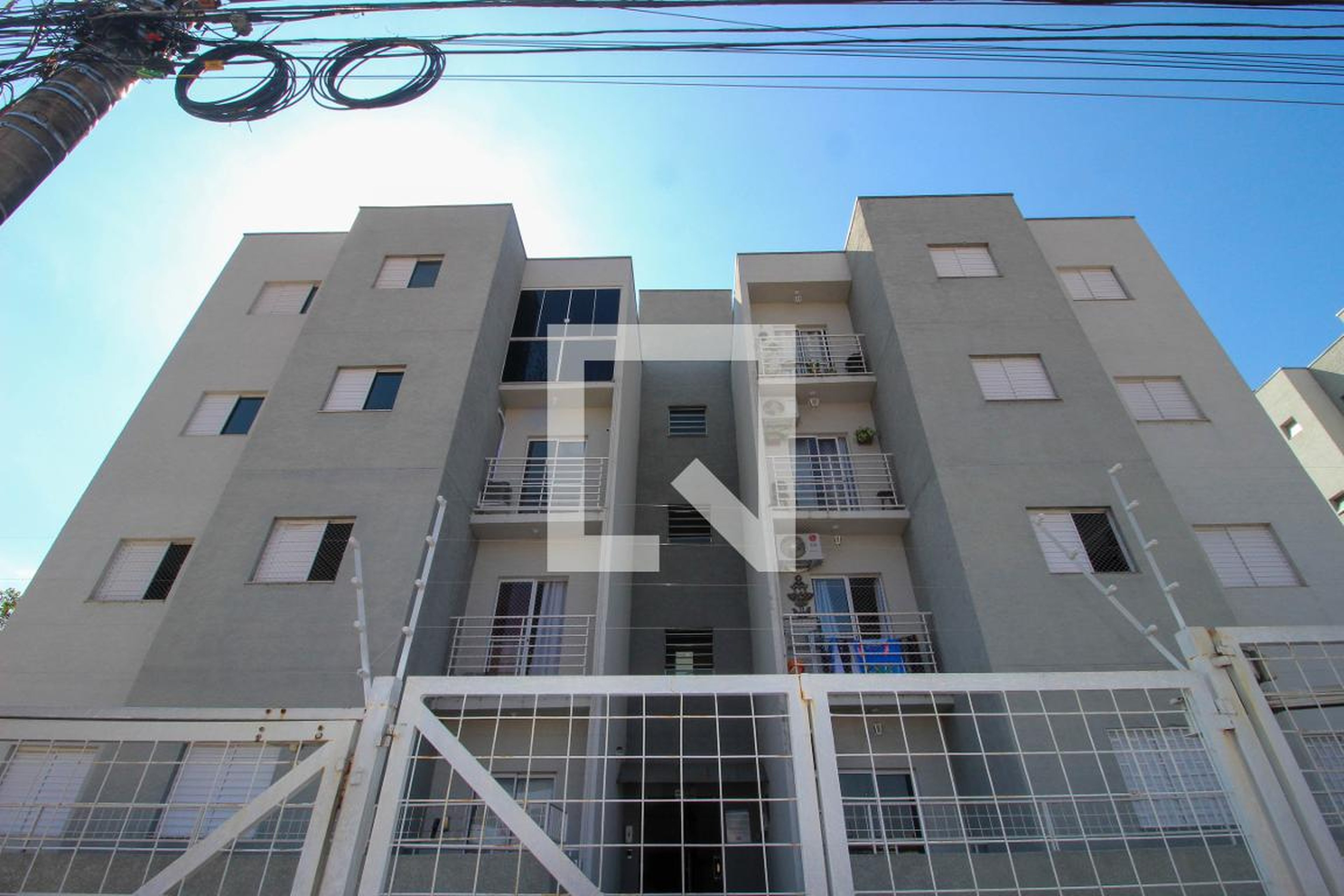 Fachada Residencial Lótus