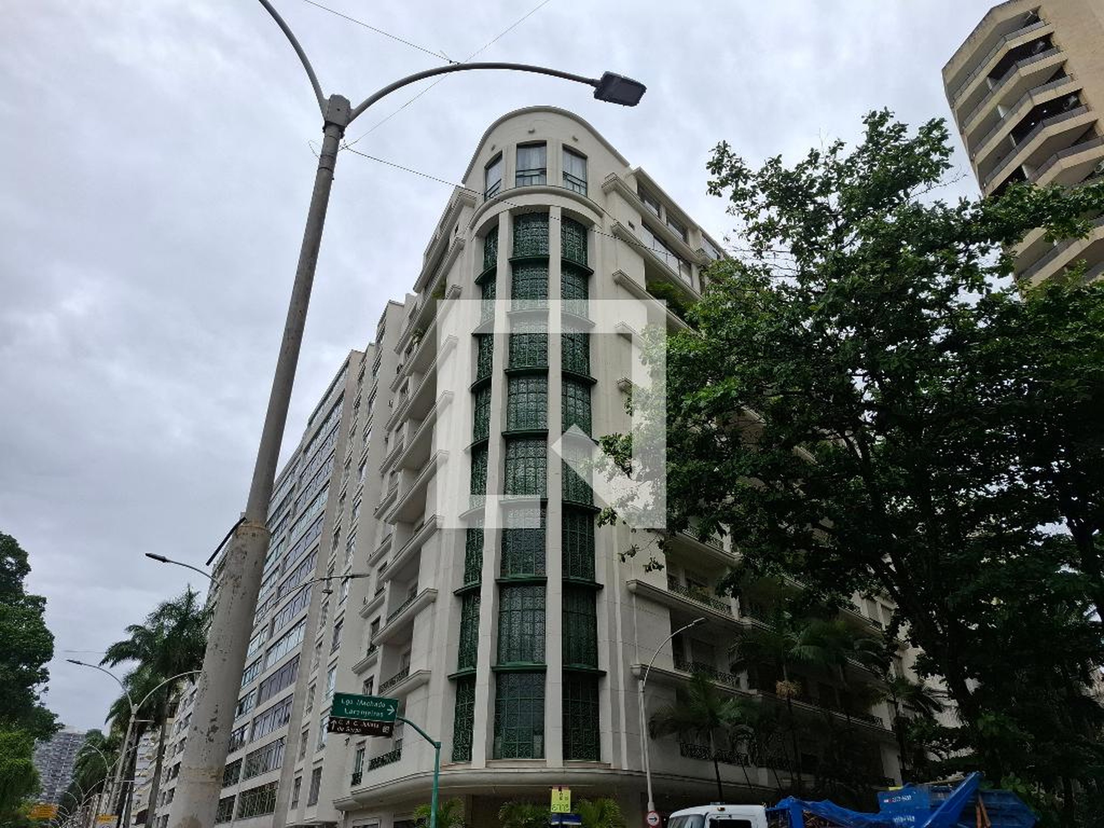 Fachada Condomínio em Rua Paissandu, 7