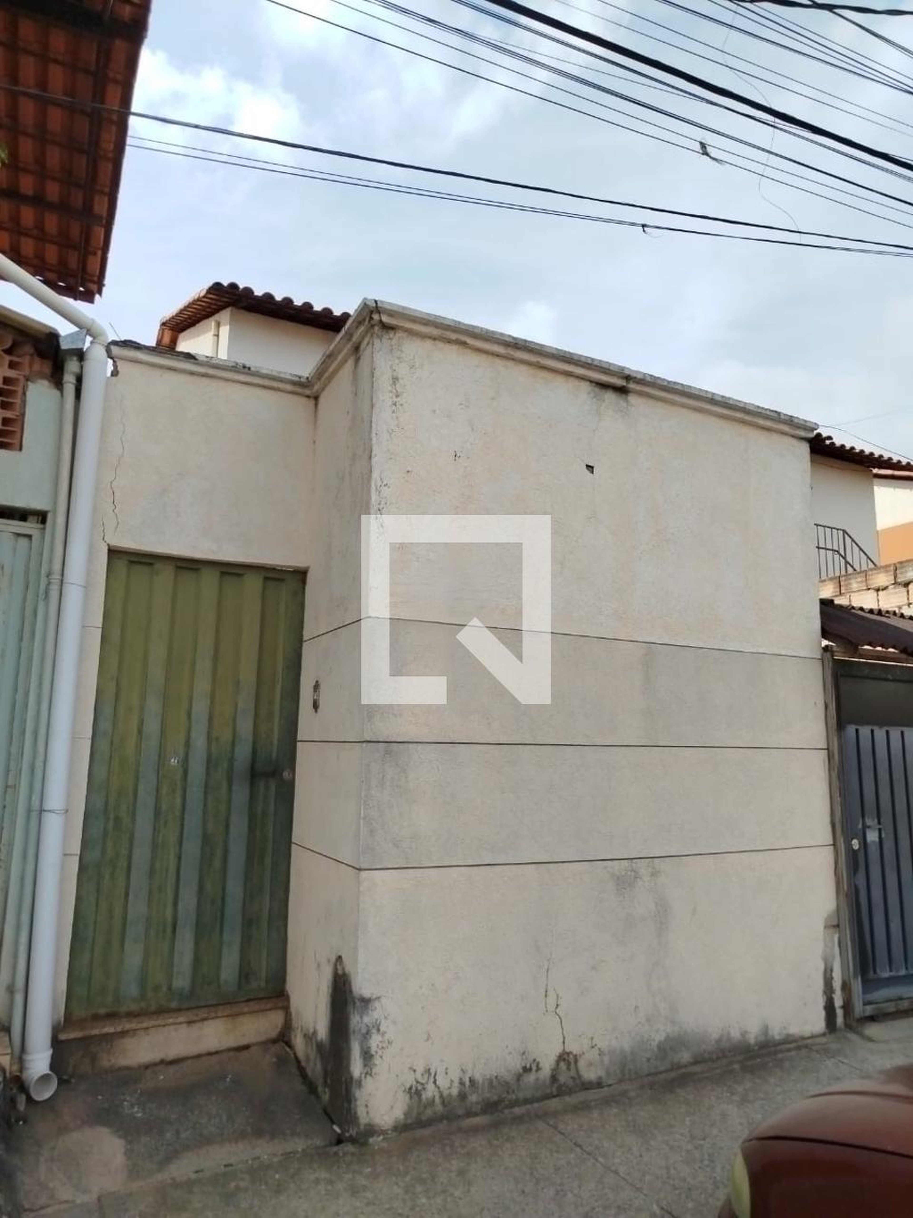 Fachada Condomínio em Avenida Warlei Aparecido Martins, 566