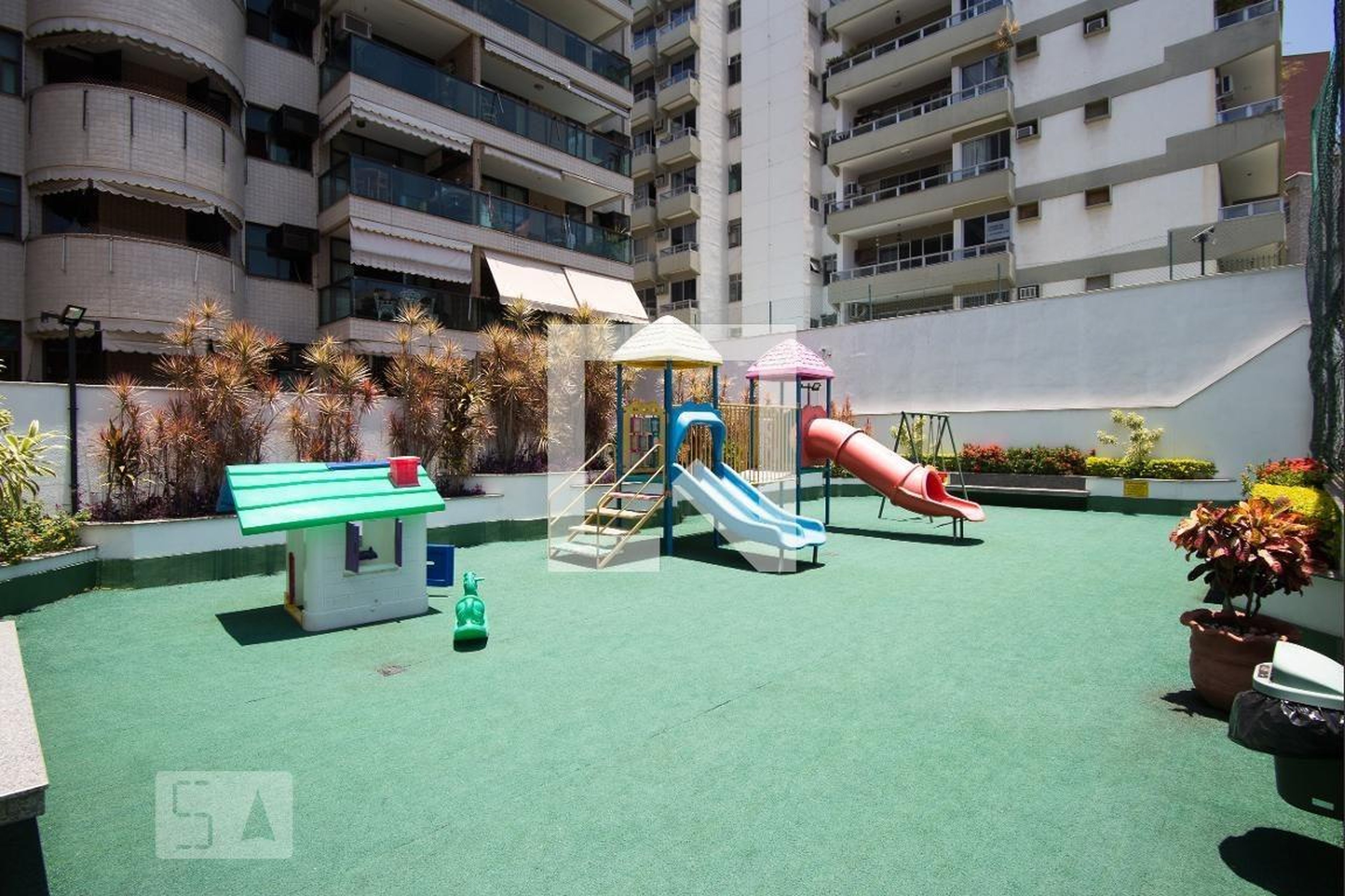 Playground - Codominio Solar