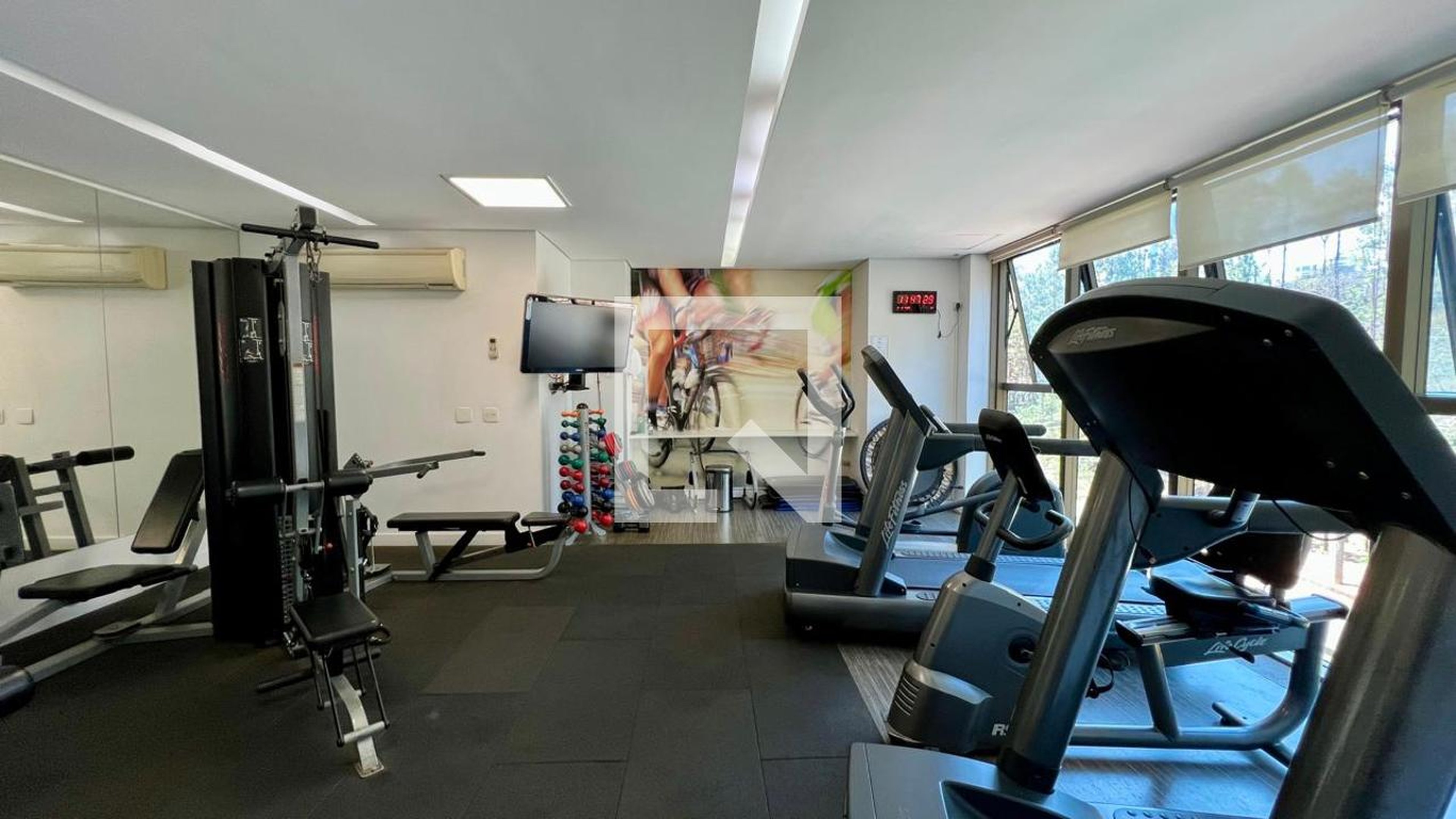 Academia - Edifício Chateau de Villandry