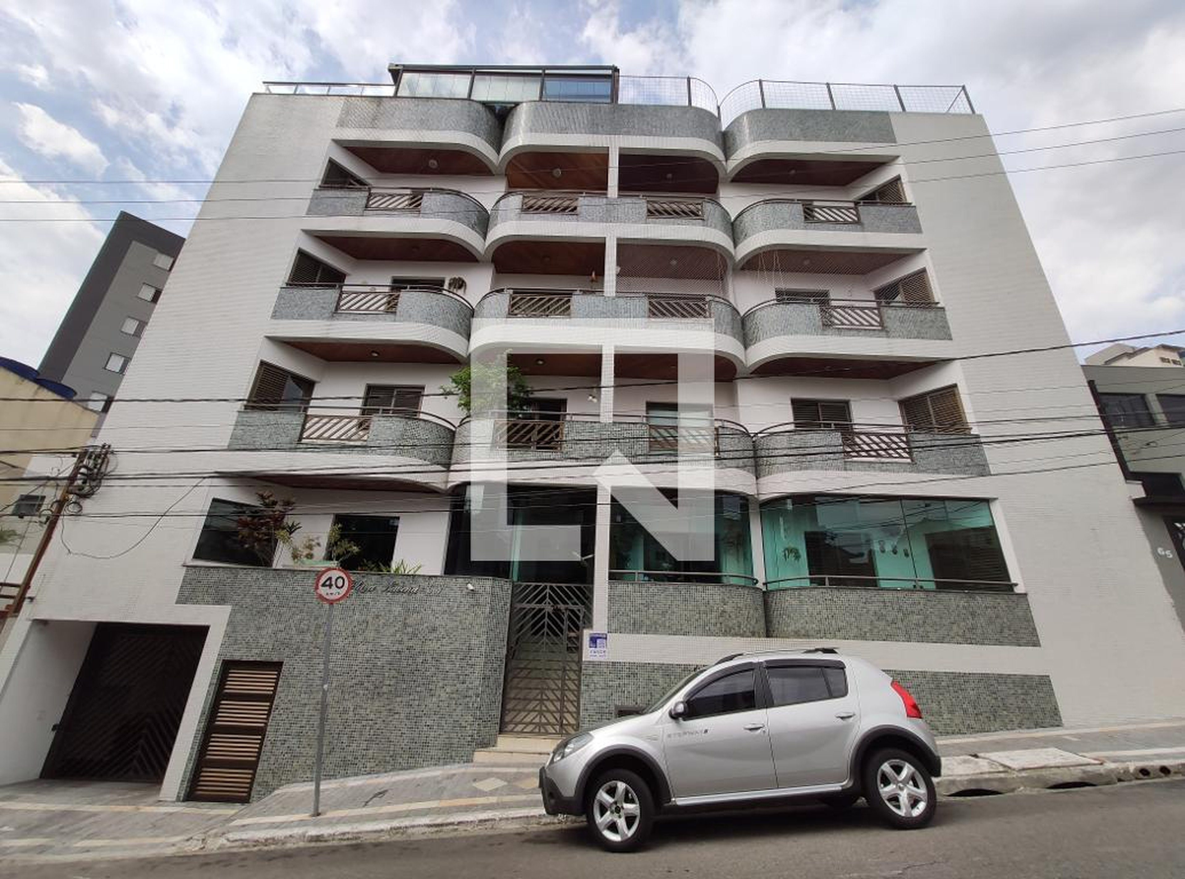 Fachada Edifício Plaza Navona