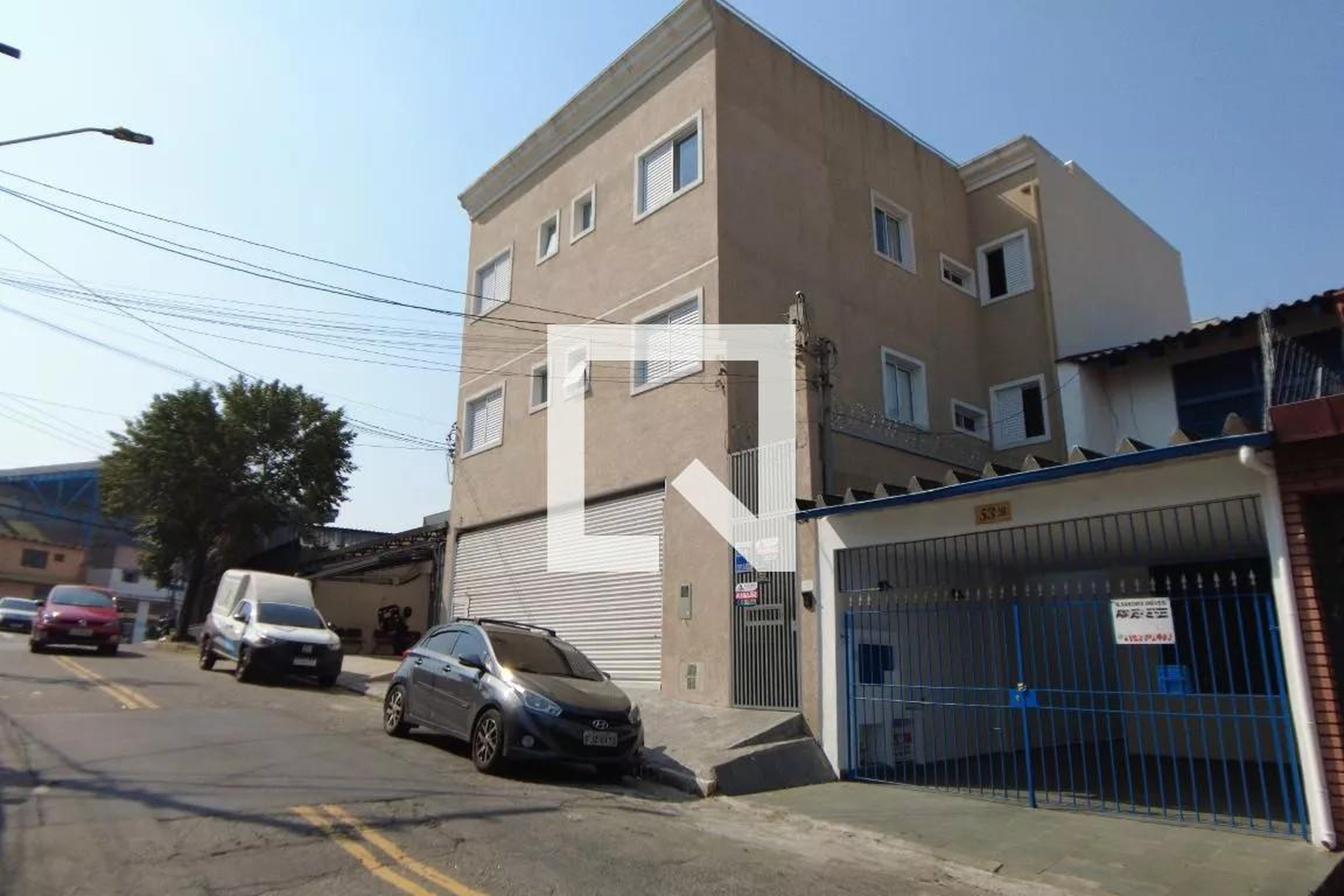 Fachada do Prédio Condomínio em Rua Acácio Vasconcelos, 31