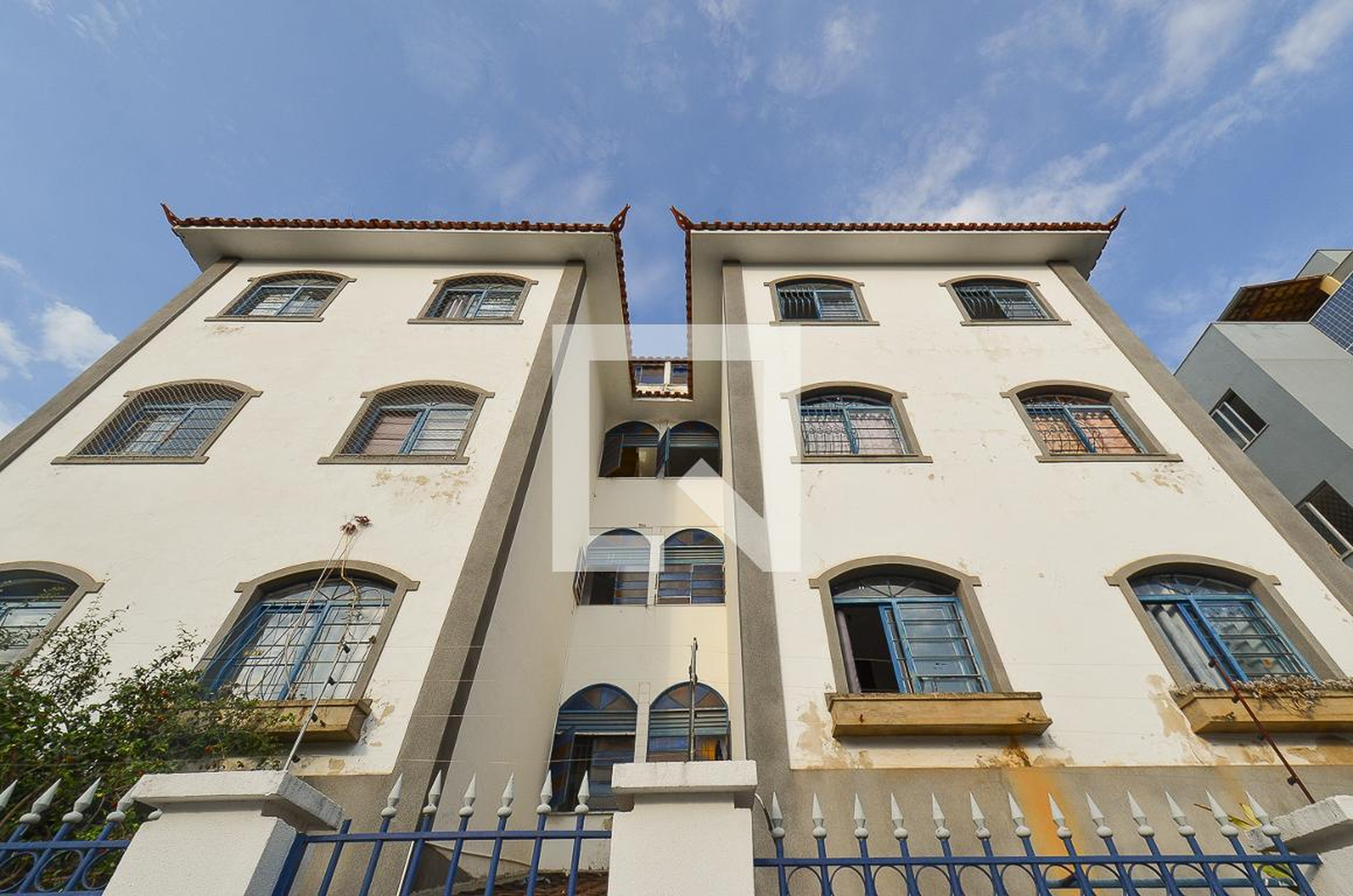 Fachada Condomínio em Rua Silvianópolis, 333