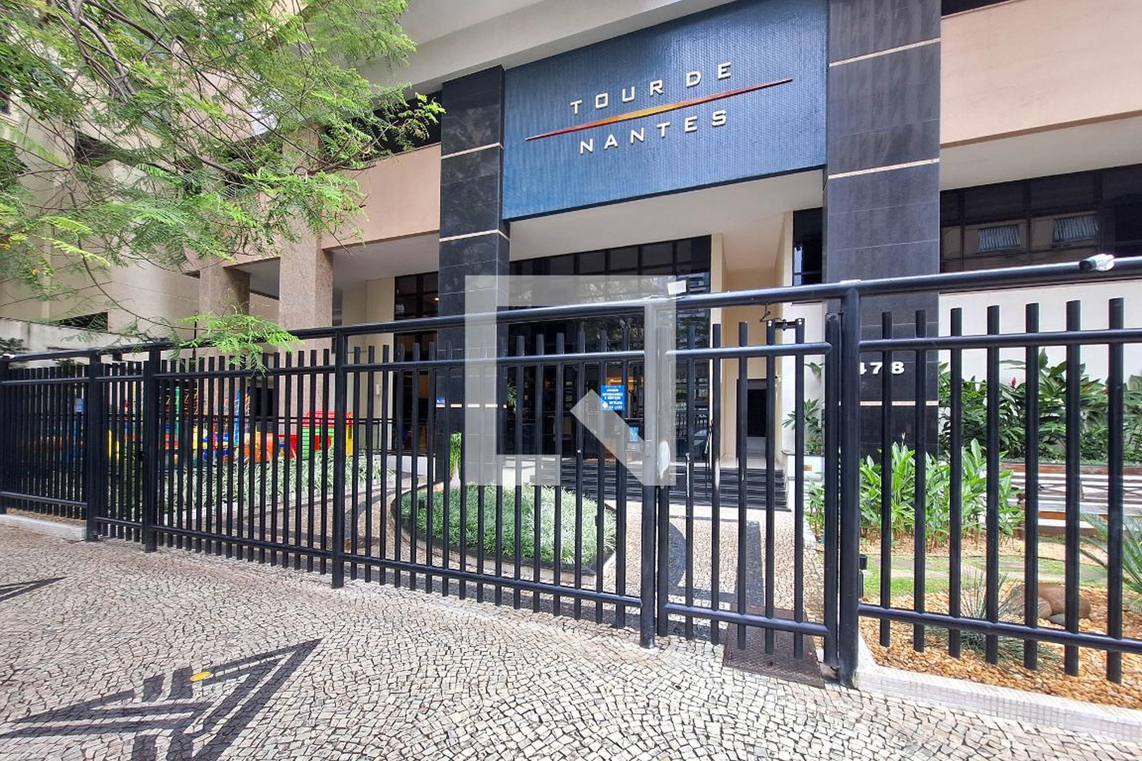 Fachada Condomínio Tour de Nantes