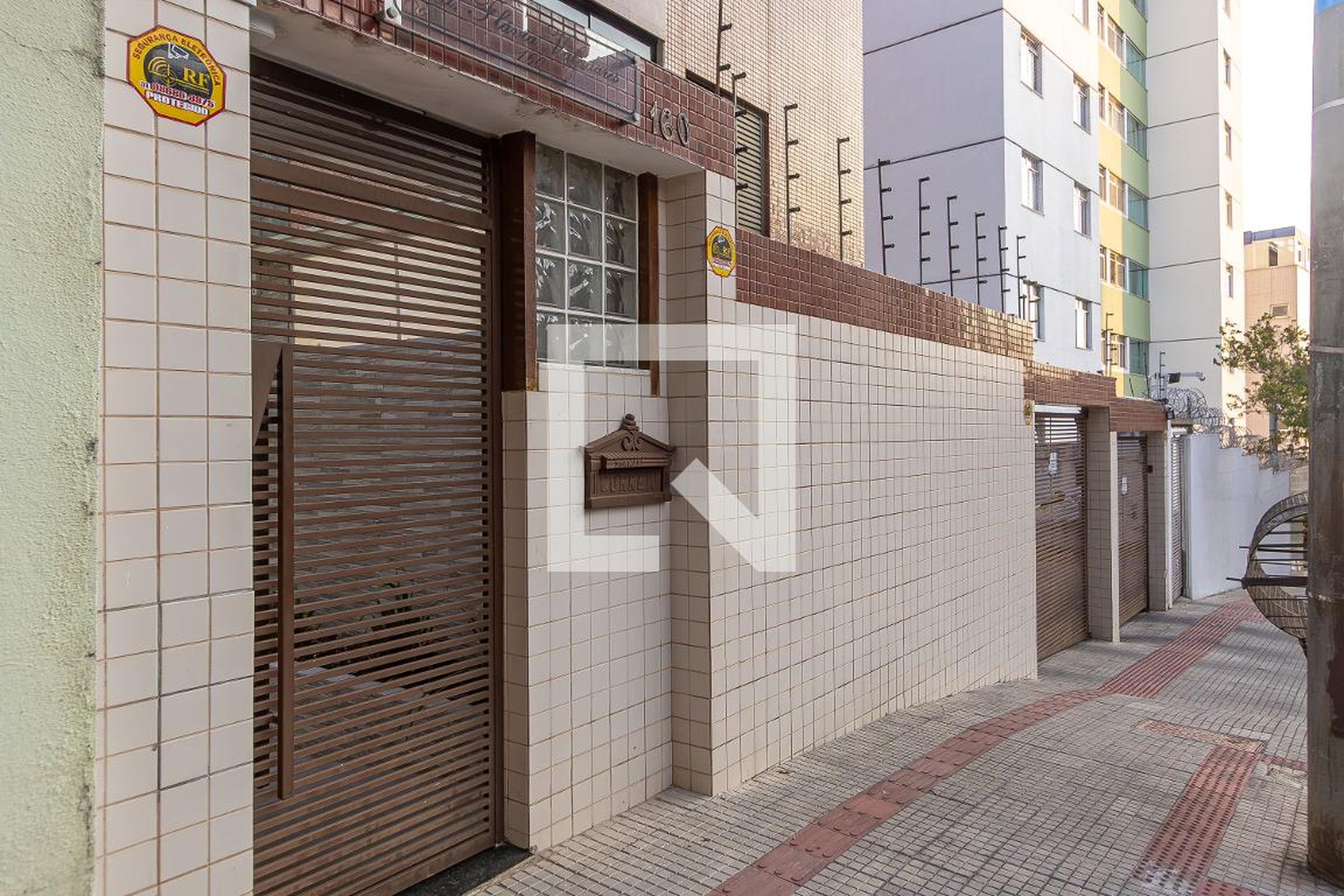 Fachada Condomínio Flavia Simoes Valadares