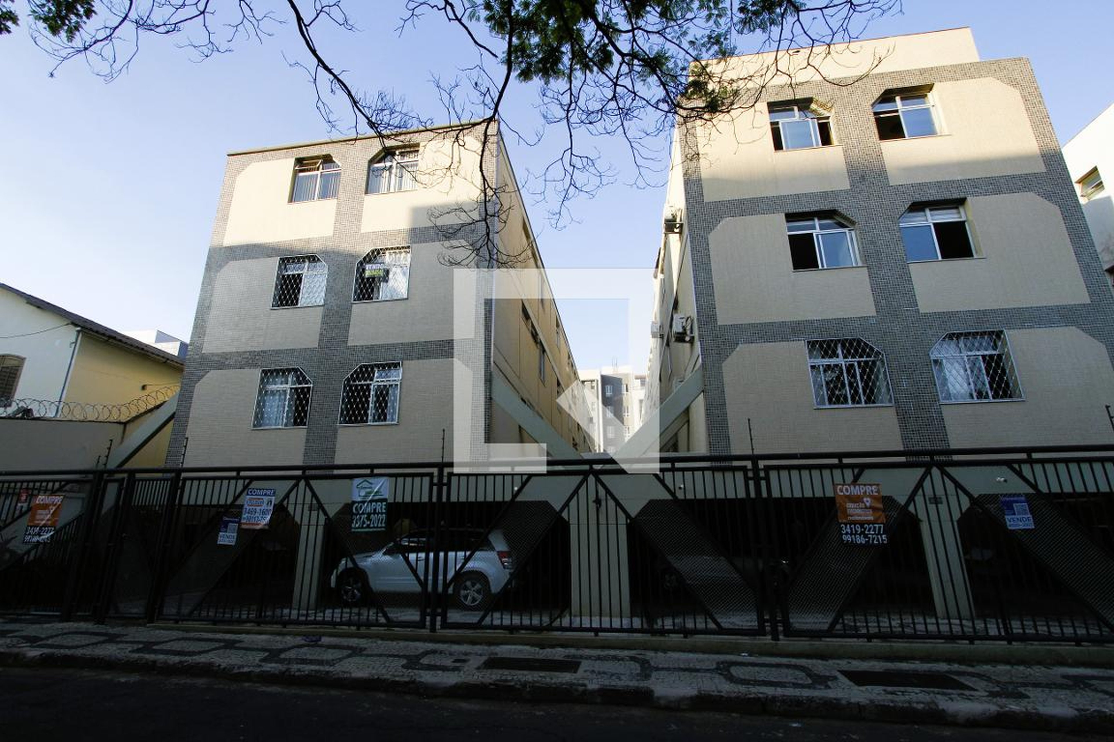 Fachada Condomínio em Rua Dom José Pereira Lara, 250