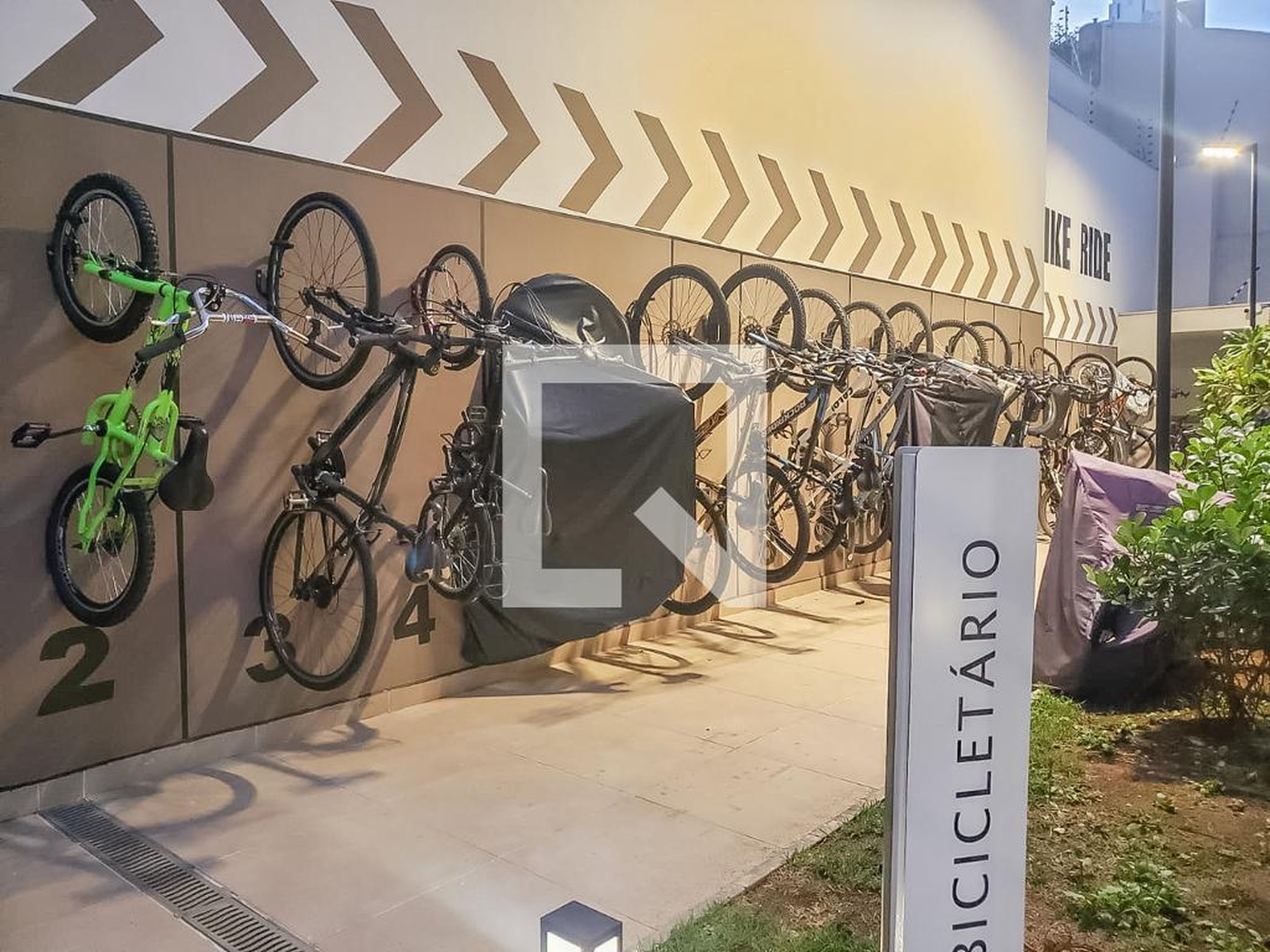 Bicicletário - Galeria 635