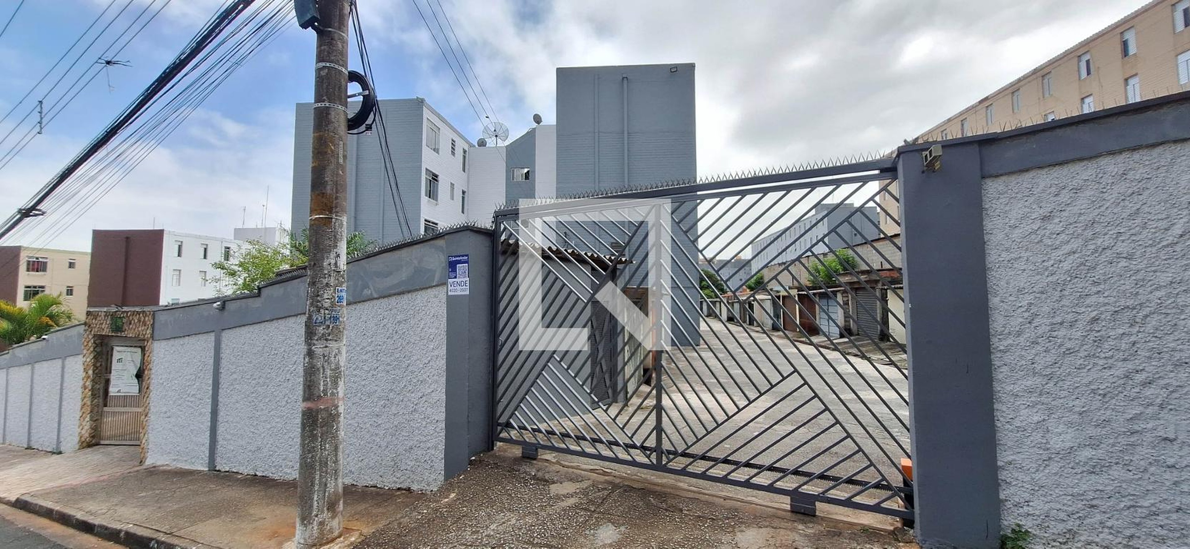 Fachada Condomínio Pitangueiras V