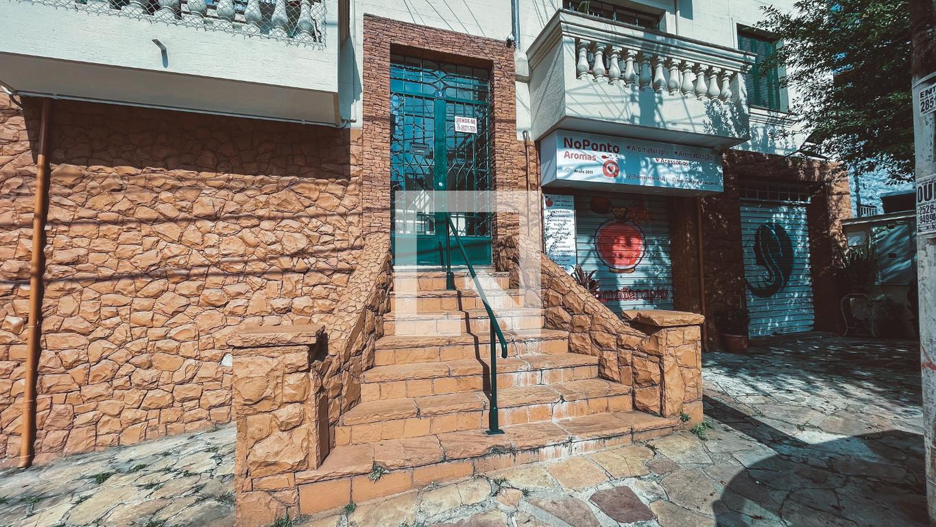 Fachada do Prédio Condomínio em Rua Tibiri, 9