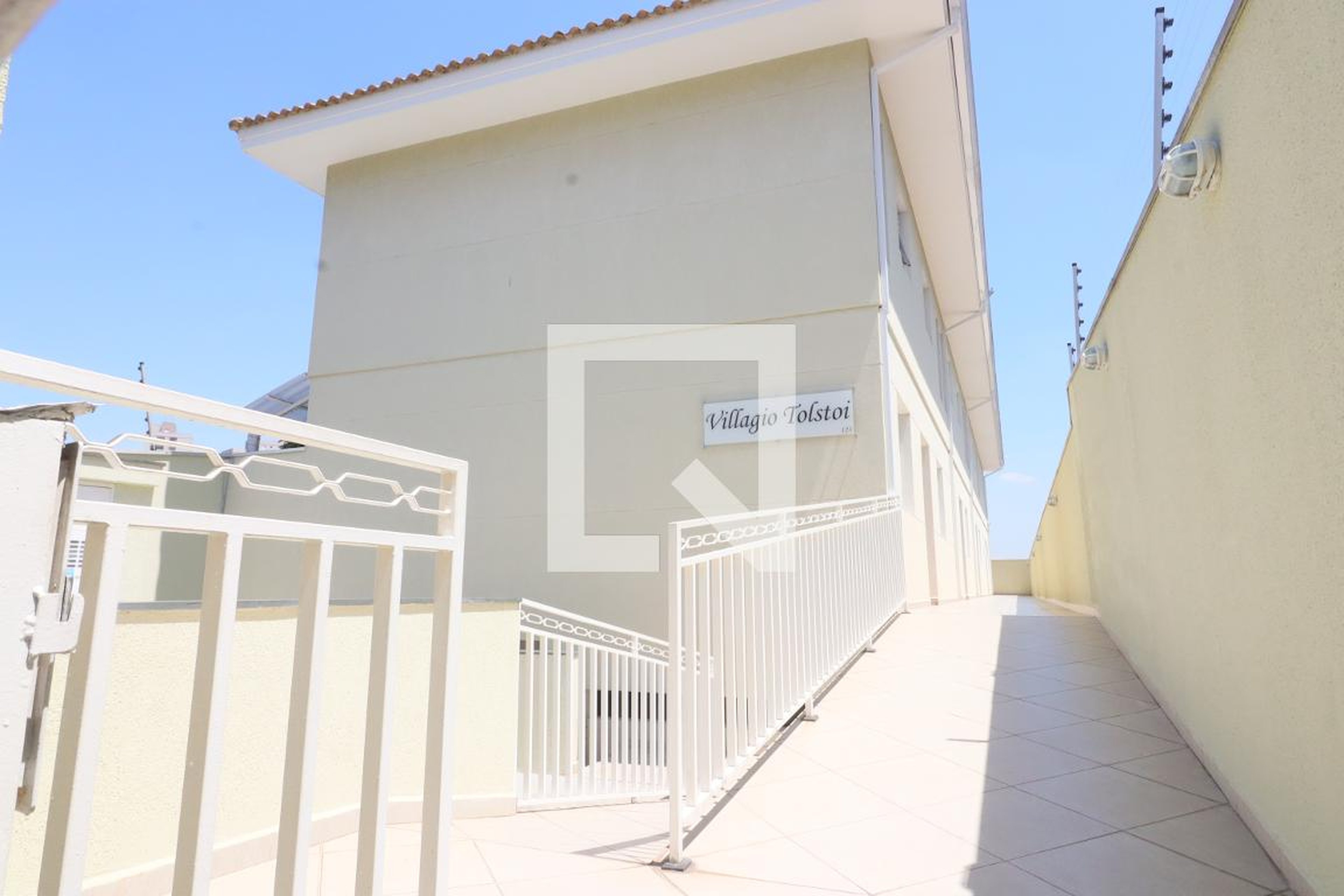 Fachada Condomínio em Rua Léon Tolstói, 123