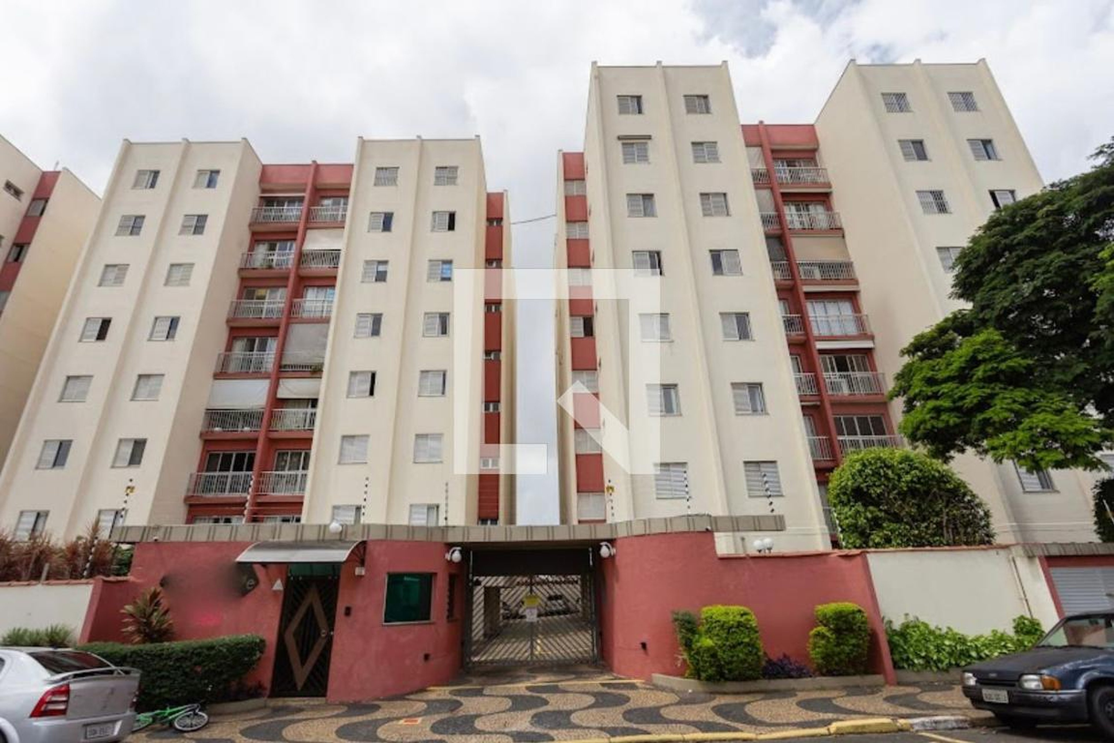 Fachada do Condomínio Condomínio em Rua Antônio José da Silva Martelinho, 520