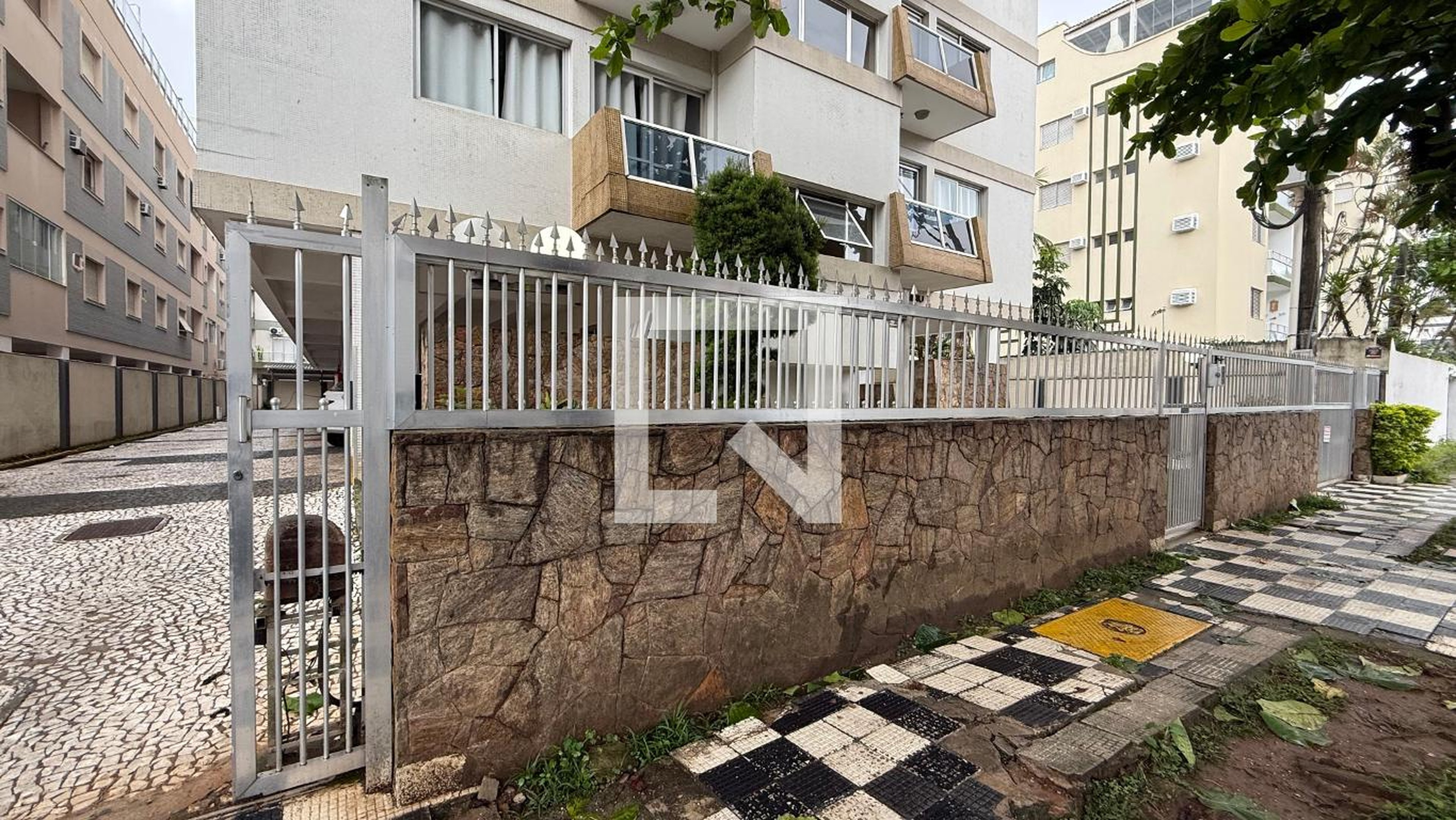 Fachada Edifício Tambiu