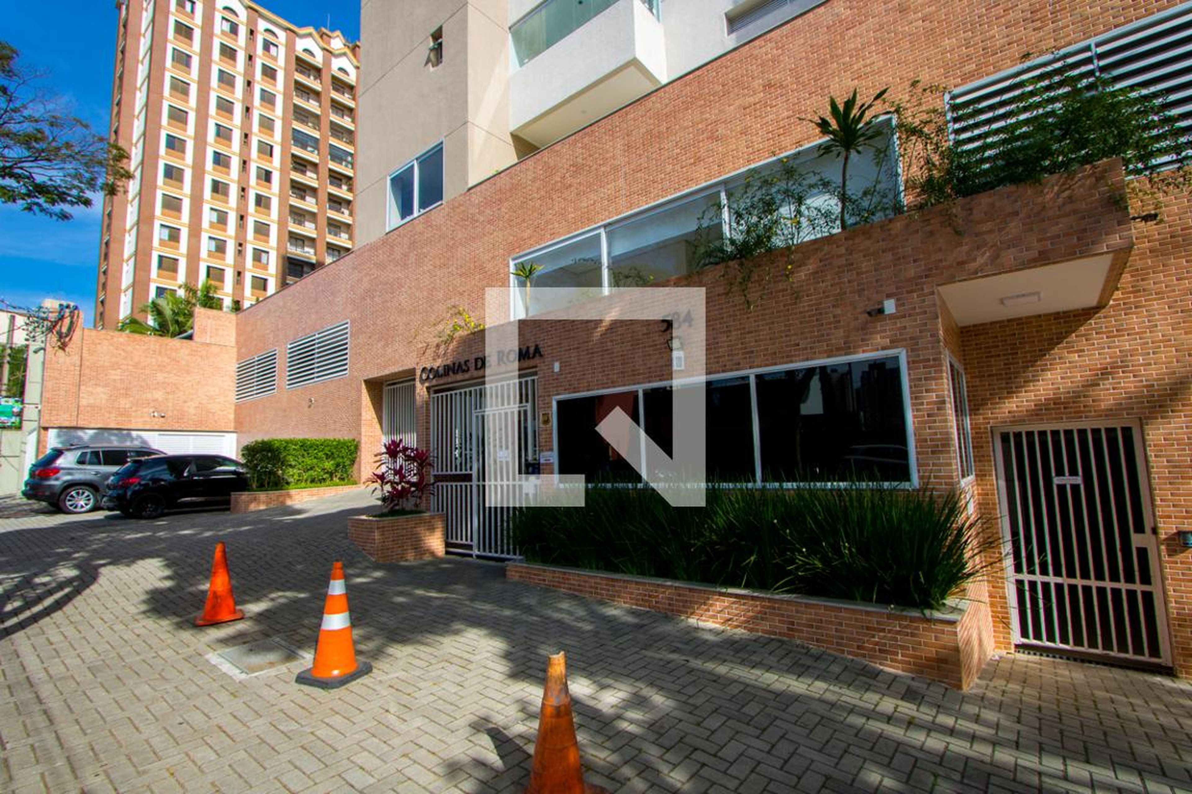 Fachada do condomínio Condomínio COLINAS DE ROMA