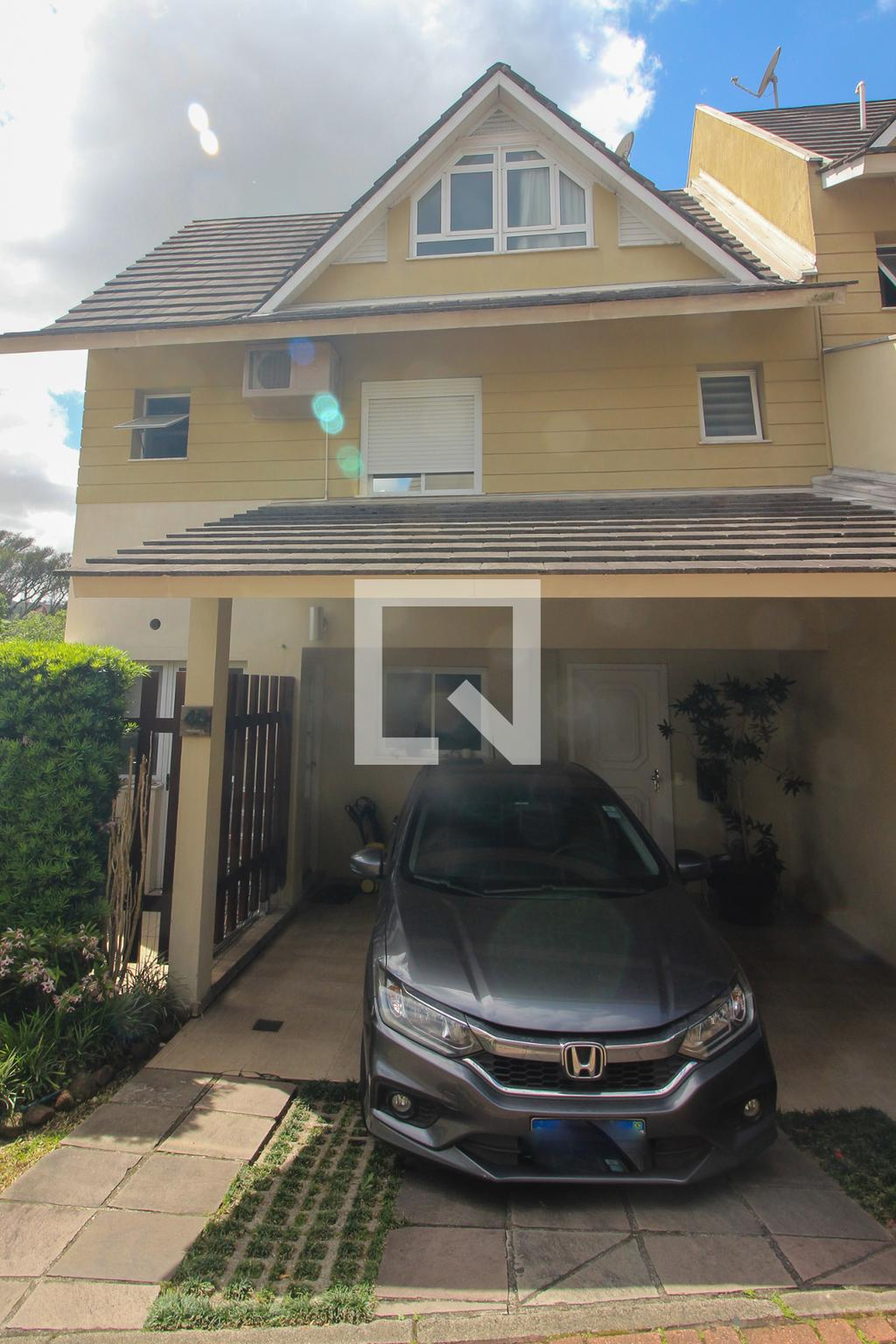 Fachada Condomínio conjunto residencial Vila Serena