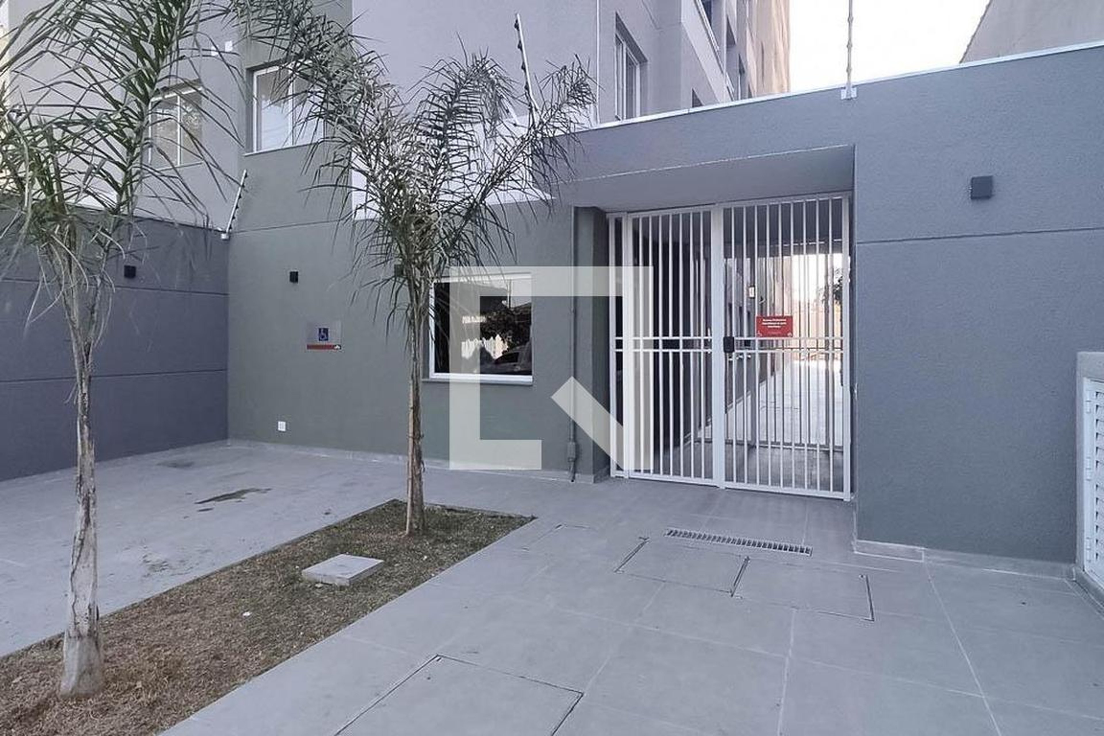 Fachada Condomínio Metrocasa Saúde