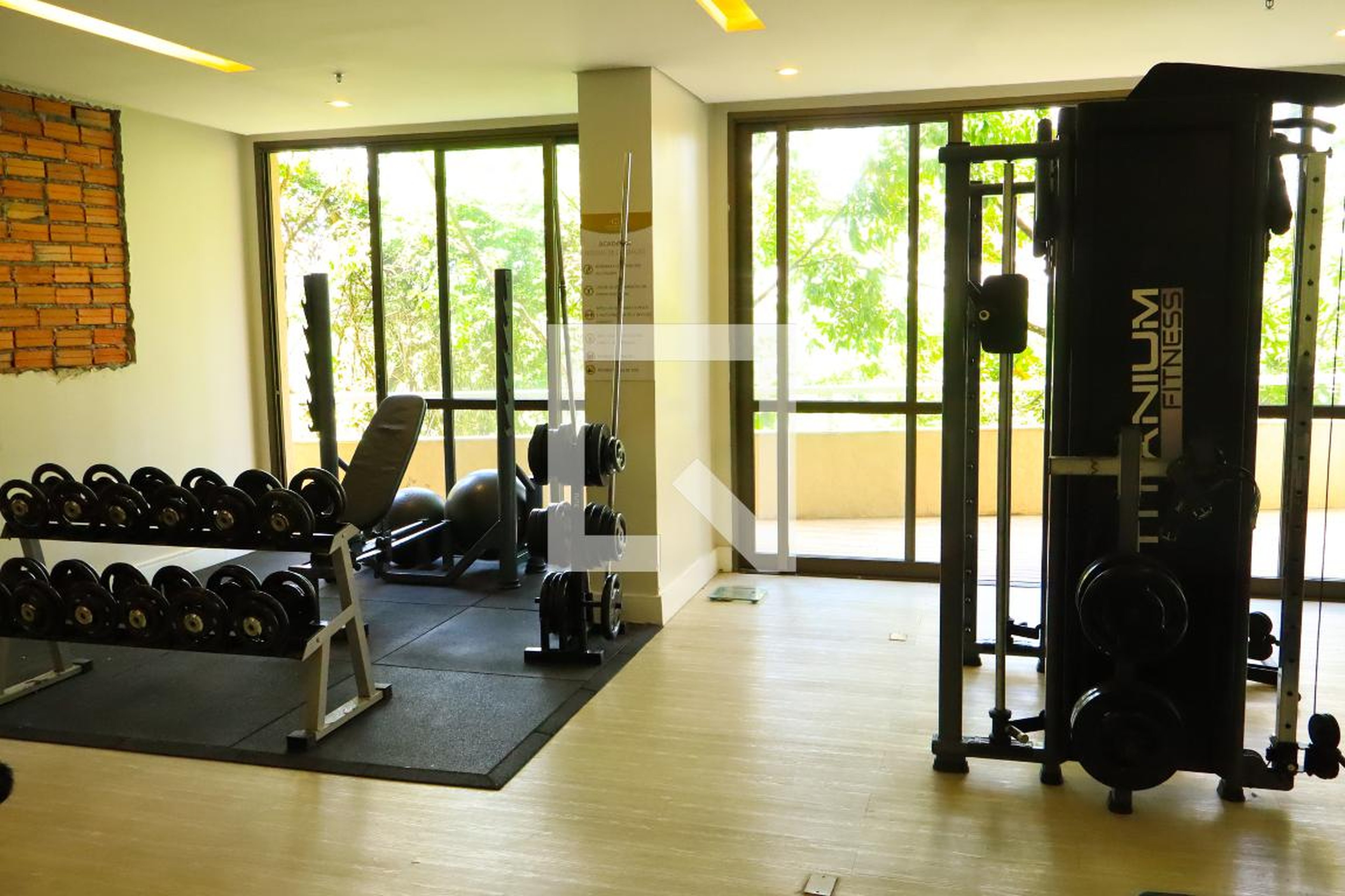 Academia - Helbor Cosmopolitan Home Stay & oficces