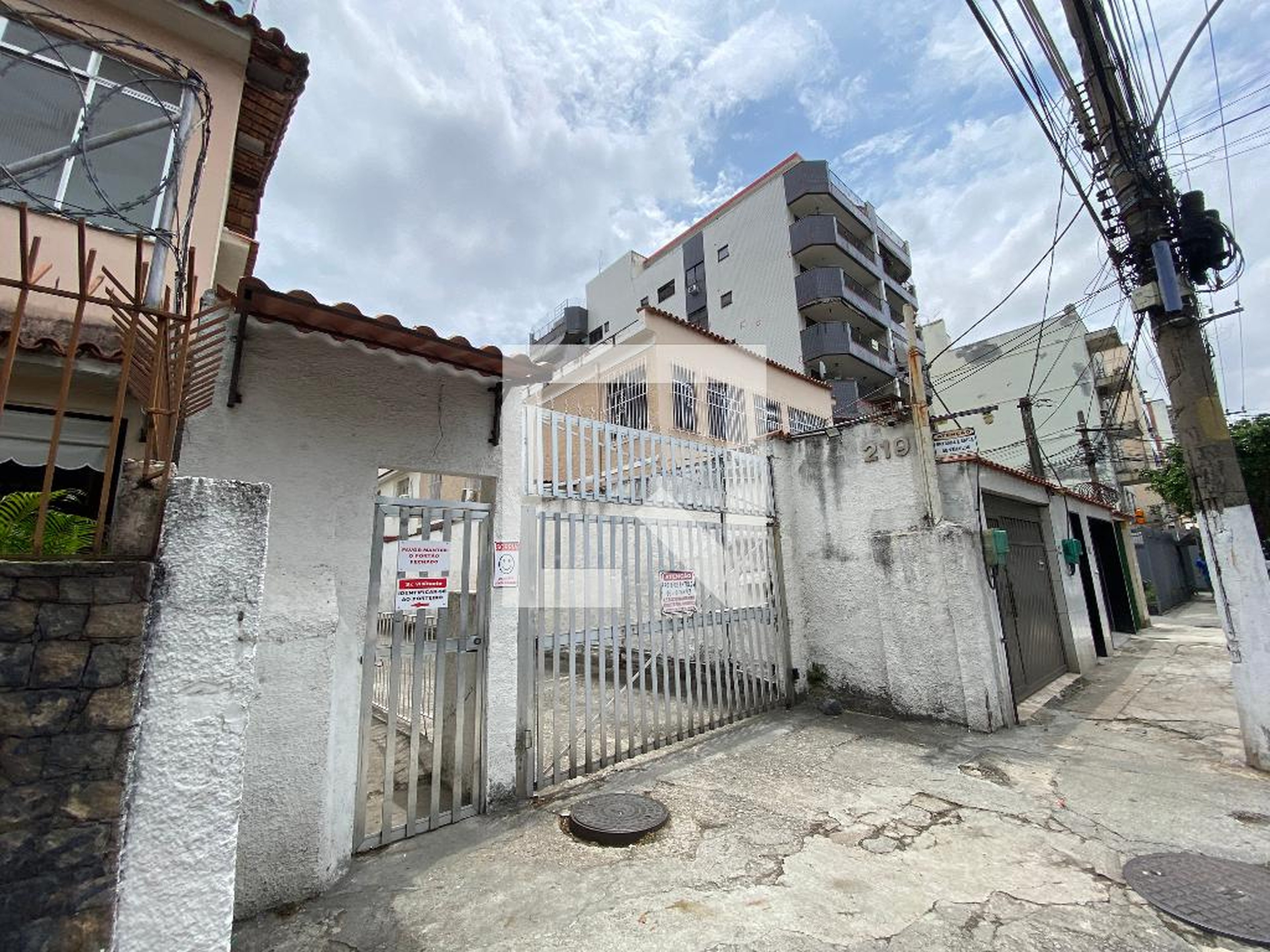 Fachada Edifício Polux