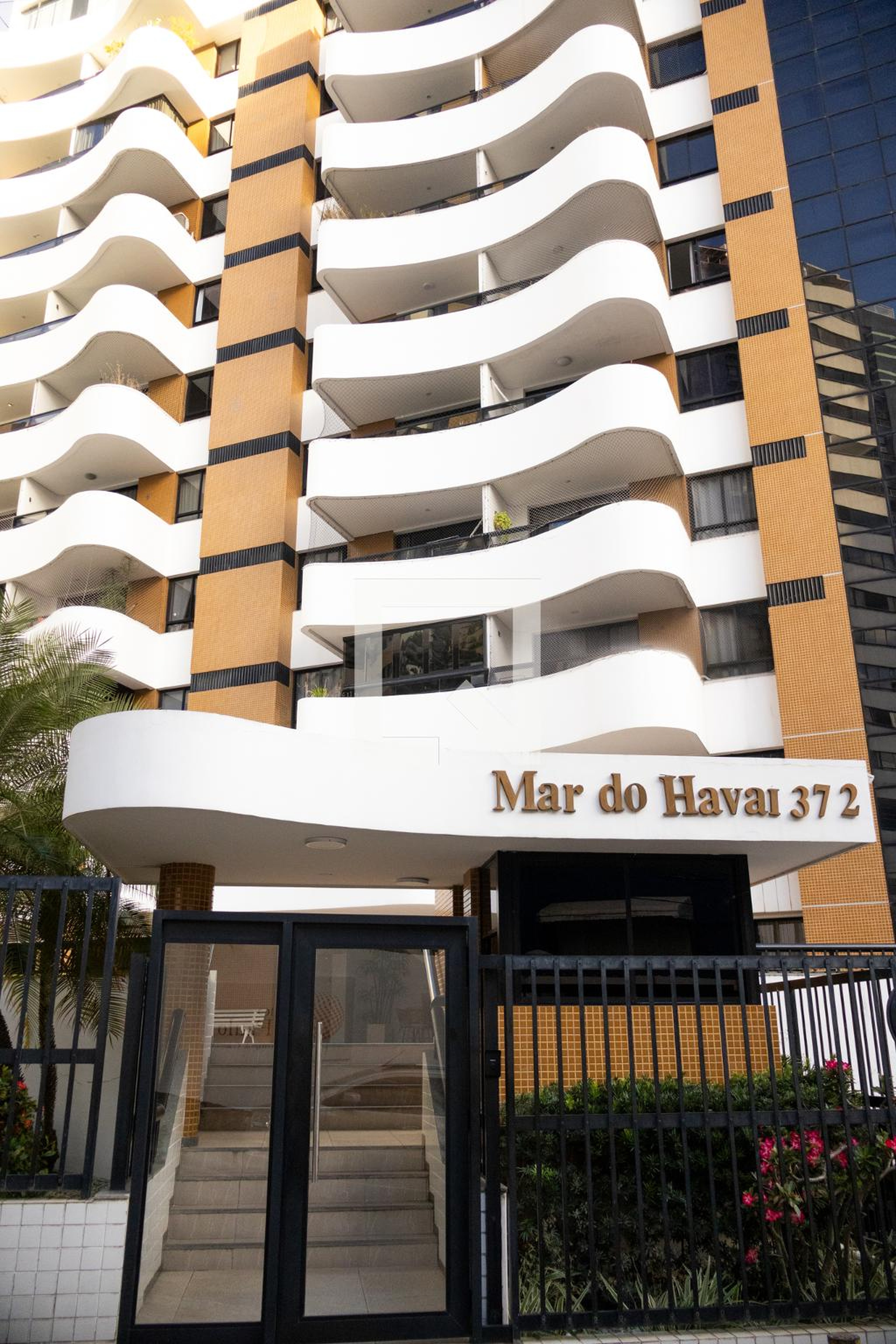 Fachada do Prédio Condomínio EDF MAR DO HAWAI