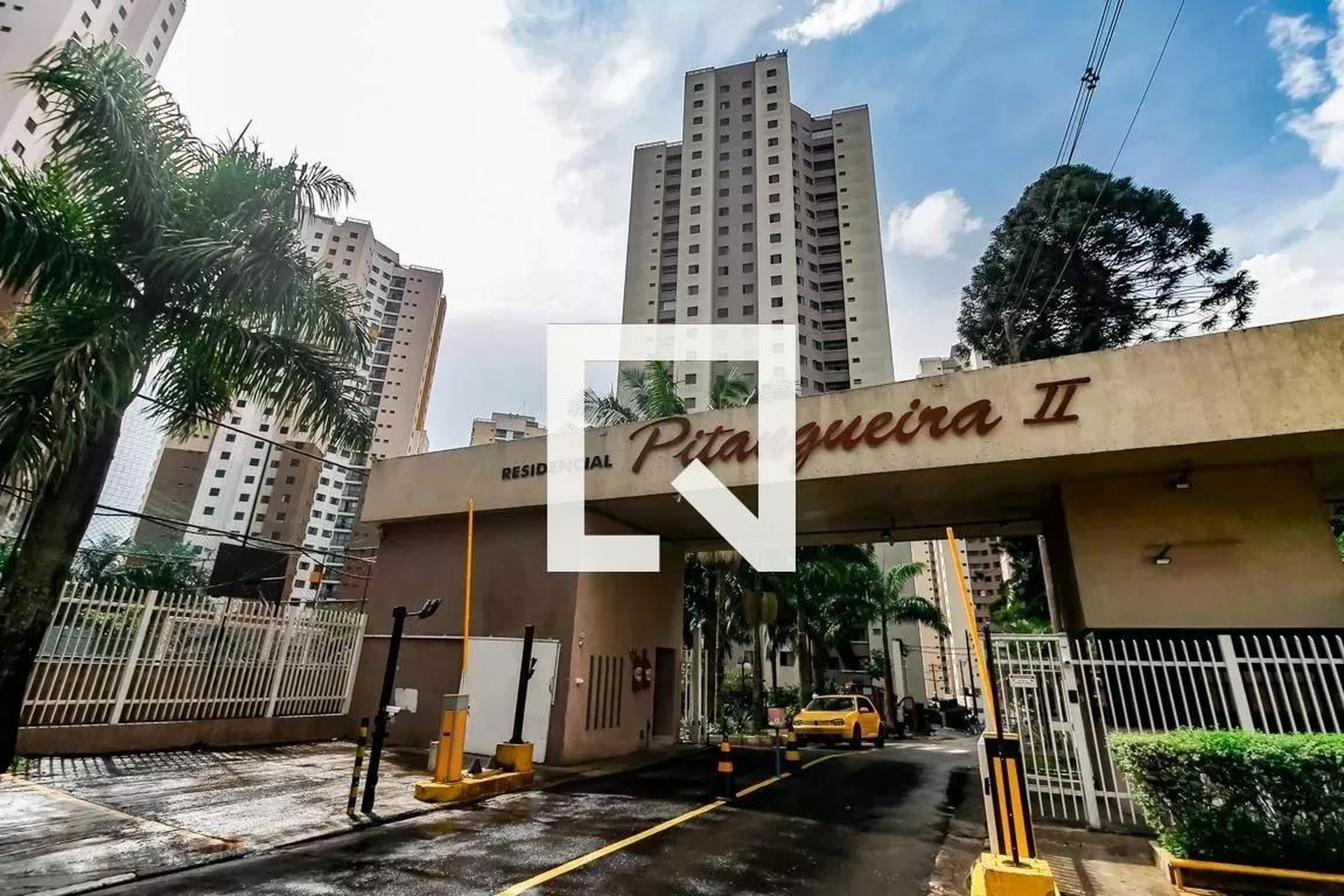 Fachada Condomínio Pitangueira II