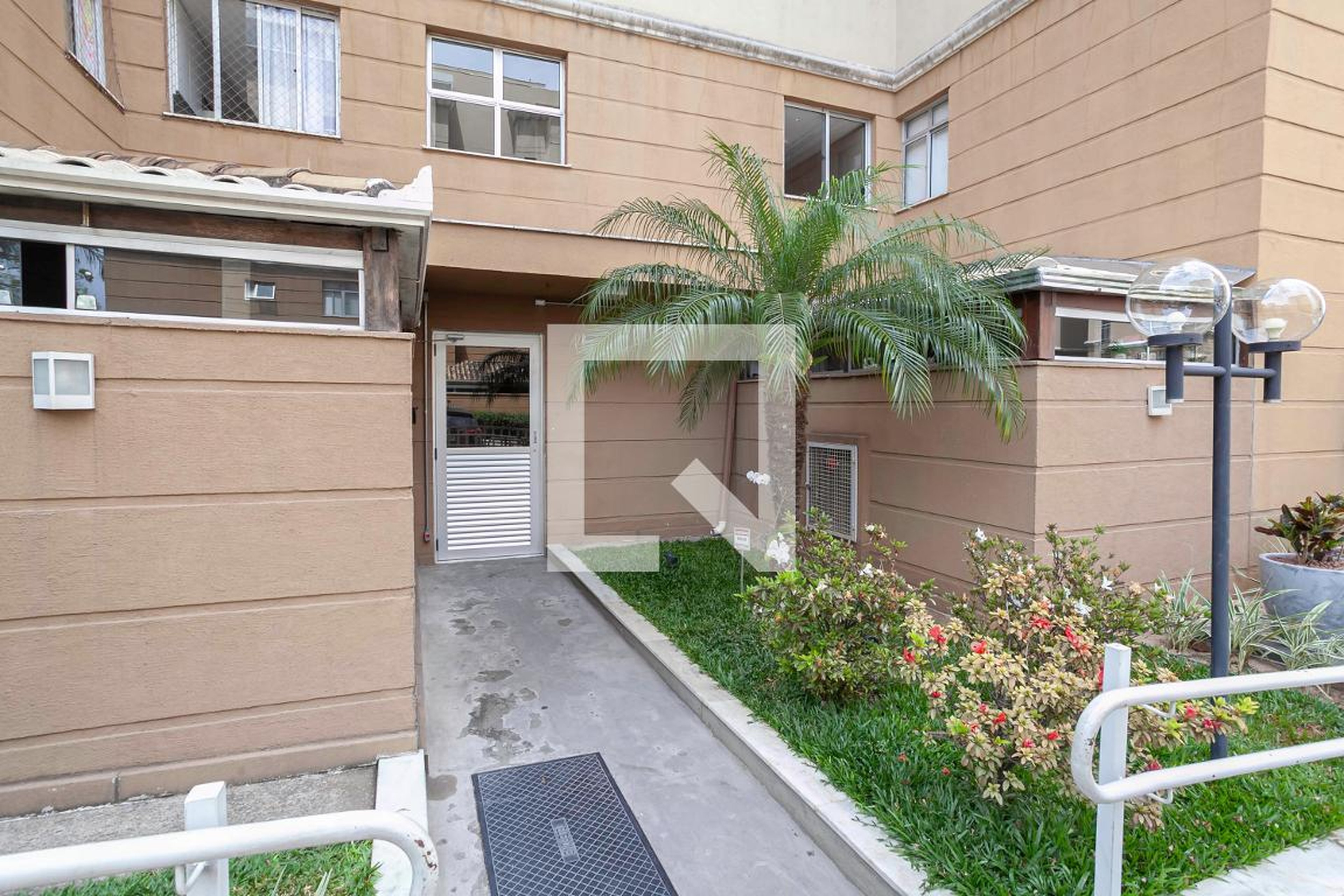 Entrada - Edifício Parque dos Ipês