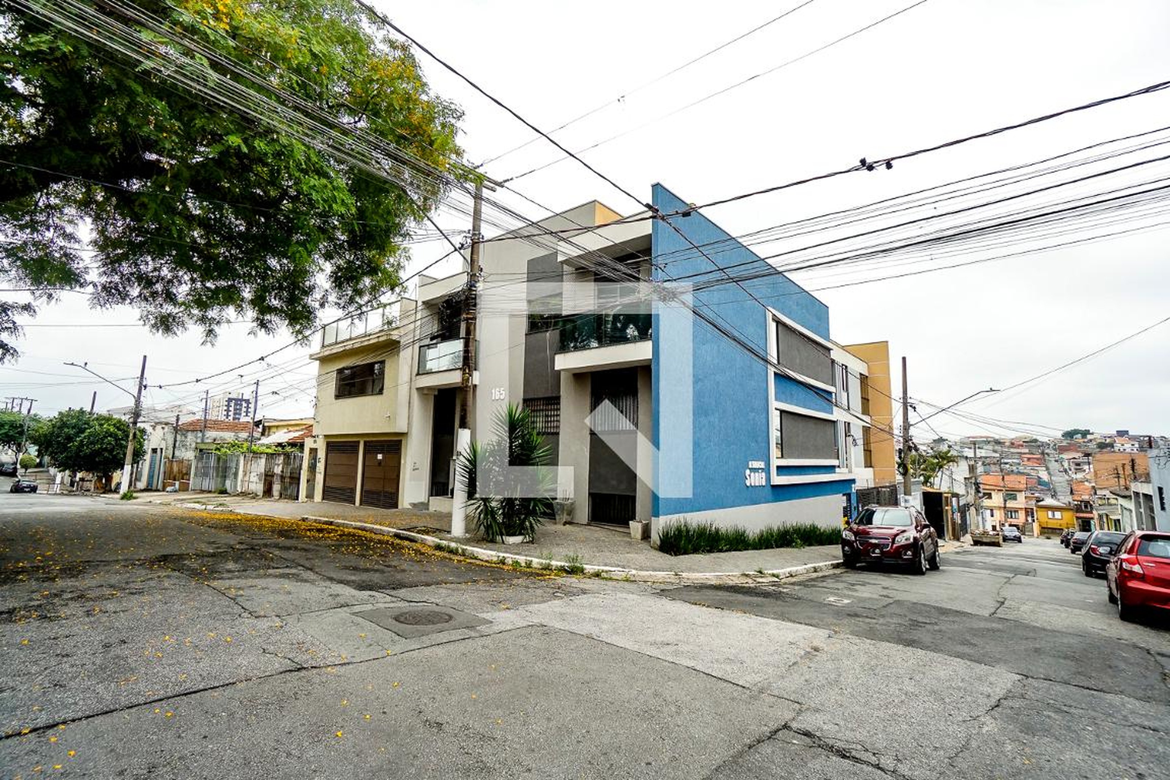 Fachada Condomínio em Rua Coronel Goulart, 121