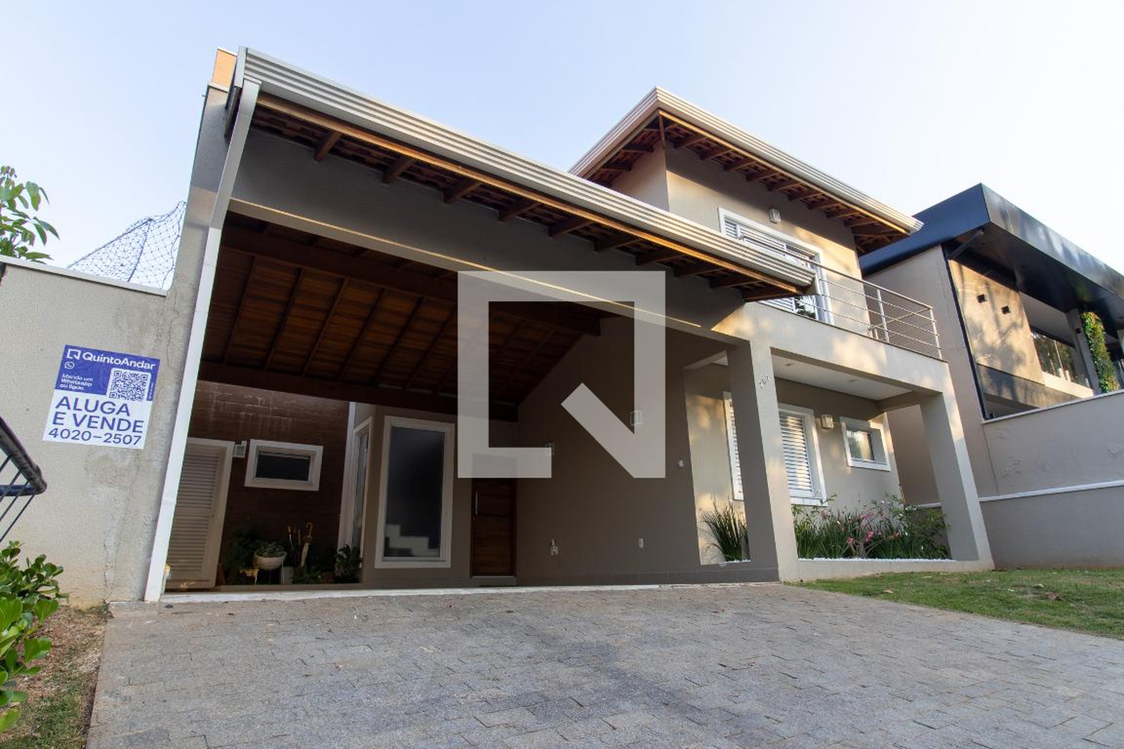 Fachada Condomínio em Rua Petrópolis, 262