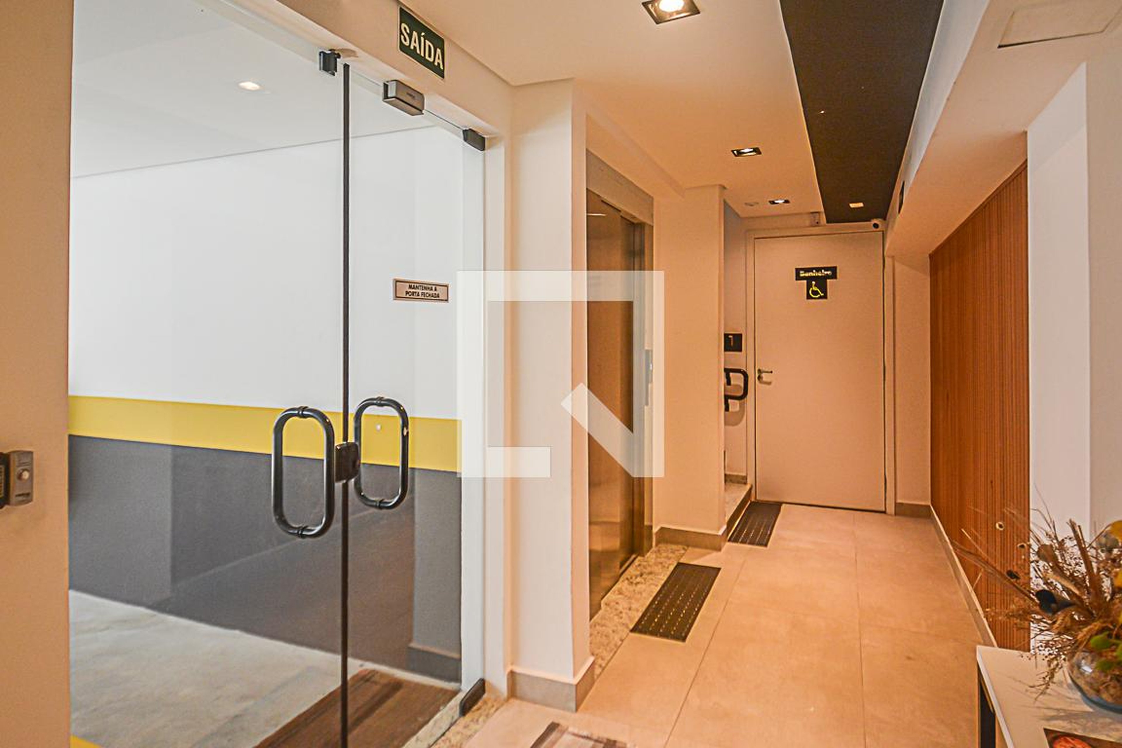 Hall de entrada Residencial Essence