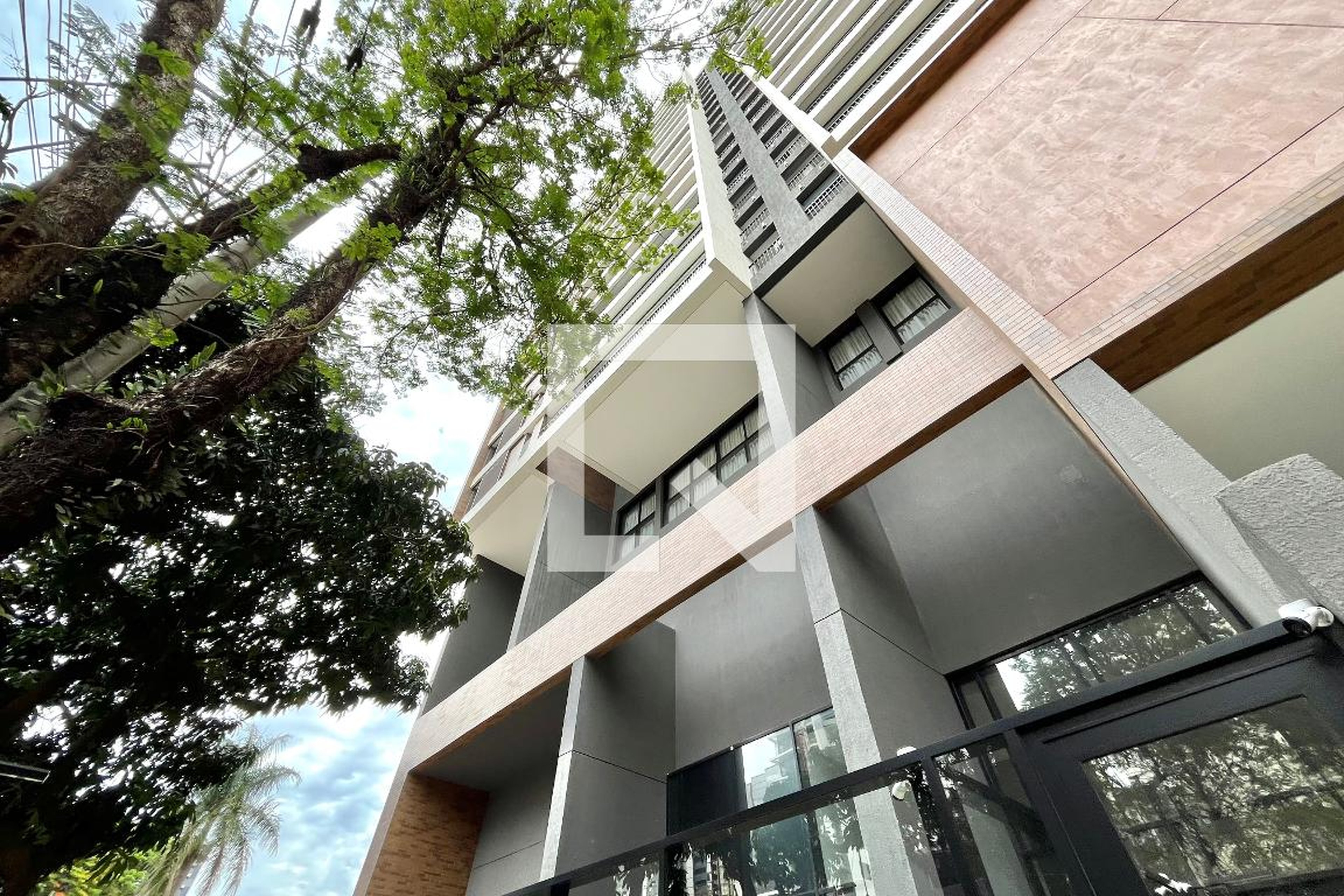 Fachada Condomínio Home Spot