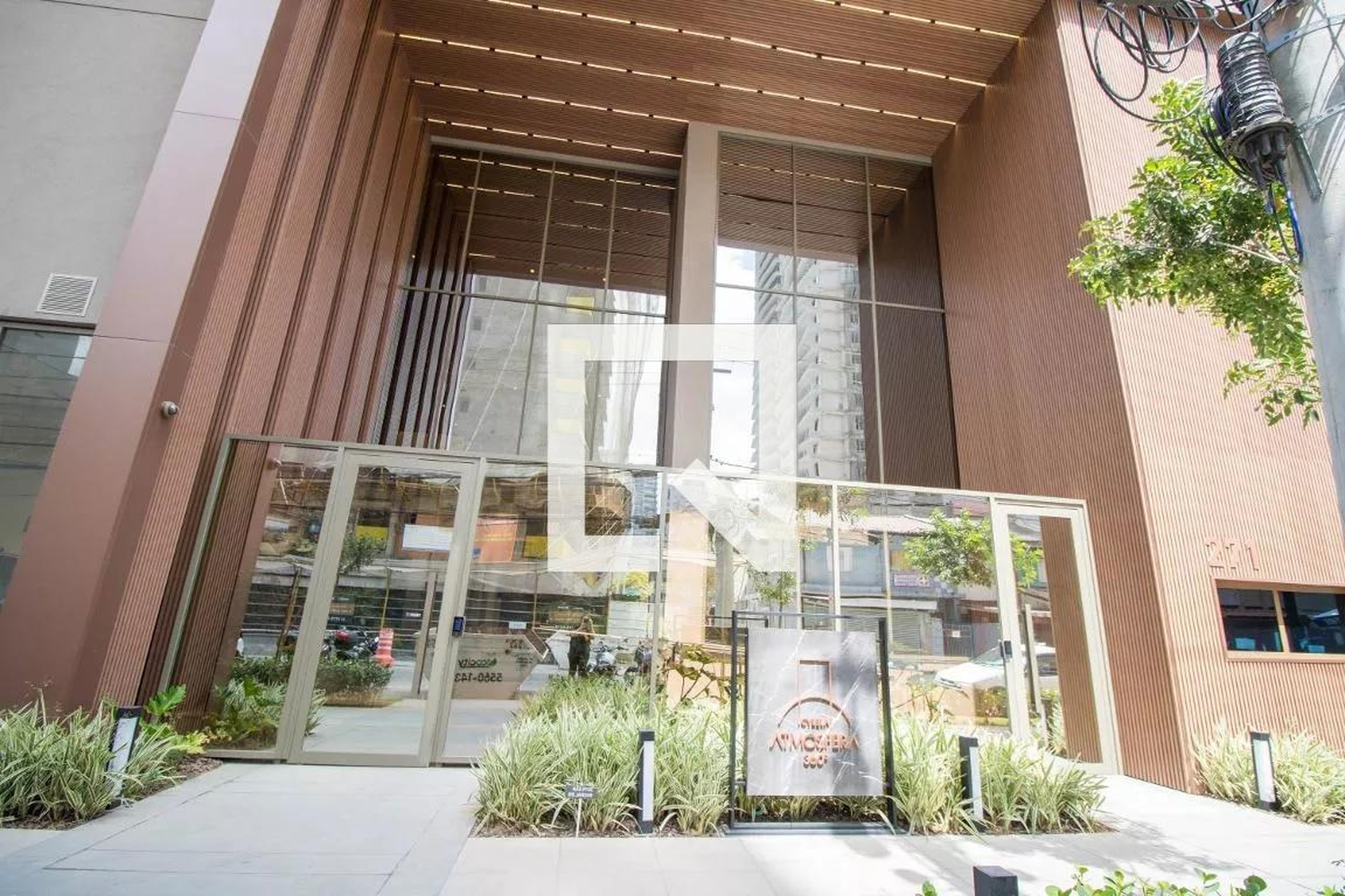 Fachada Condomínio em Rua Joaquim Guarani, 272