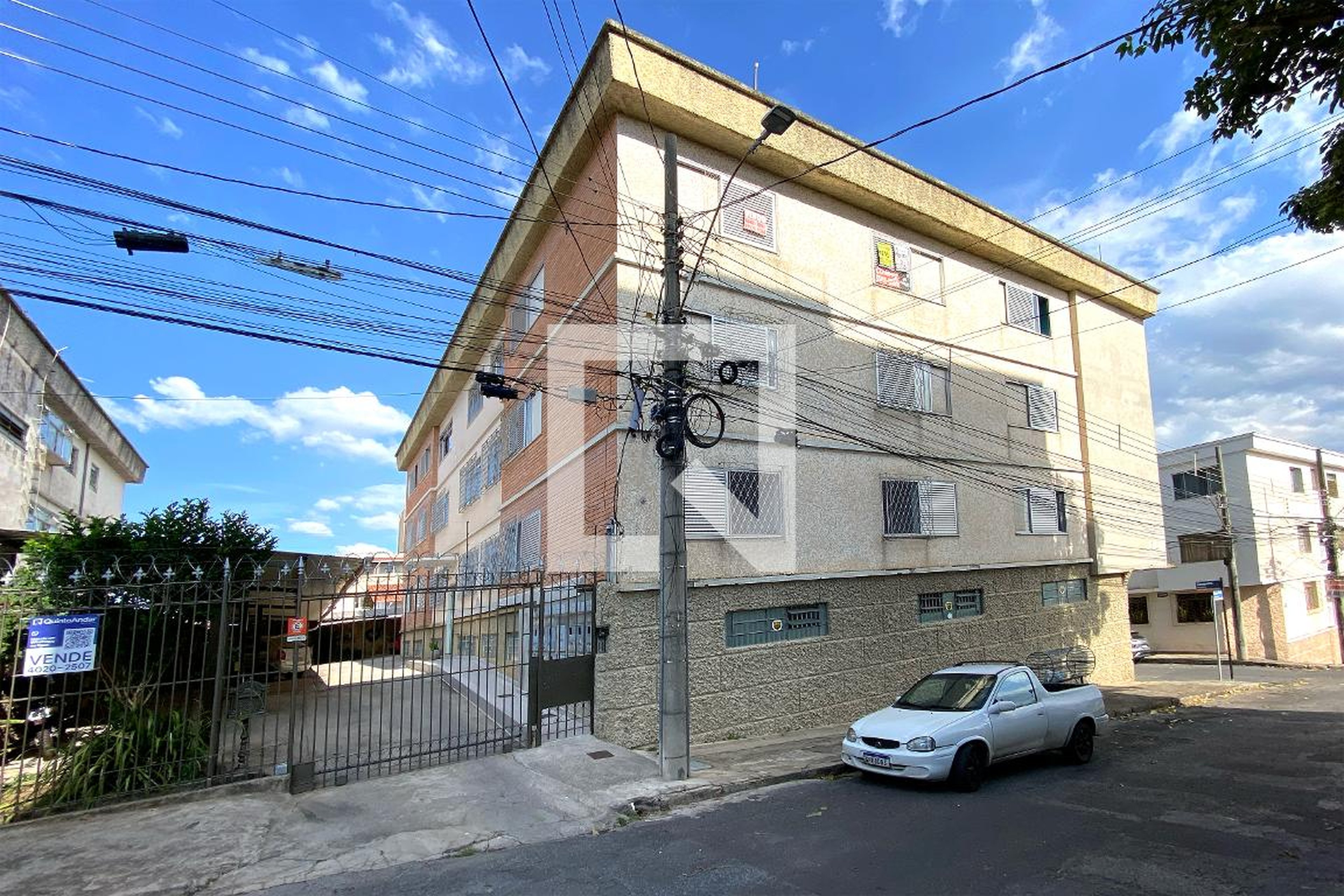 Fachada Condomínio em Rua Antônio Tôrres, 146