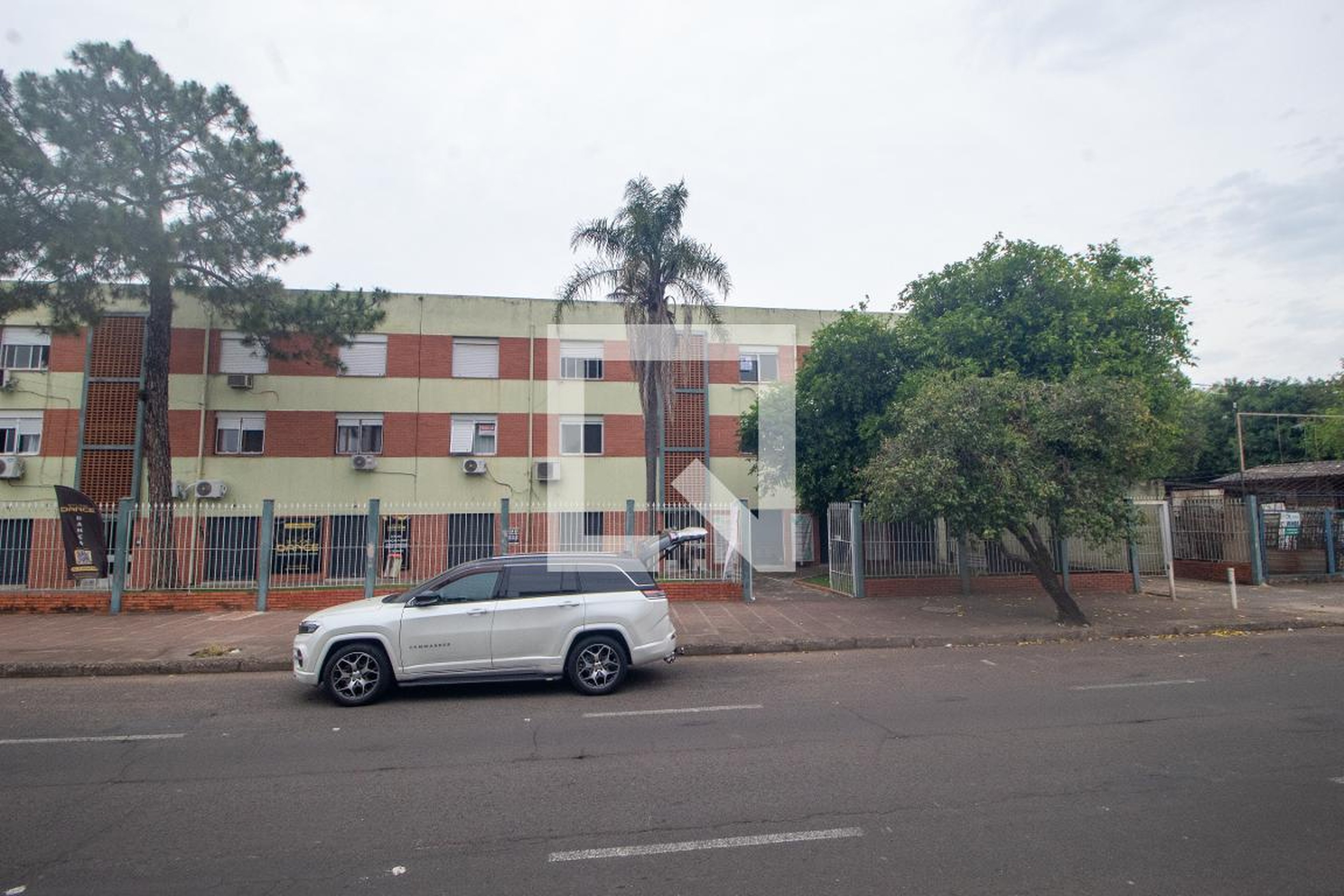 Fachada Condomínio Conjunto Residencial Coronel Massot